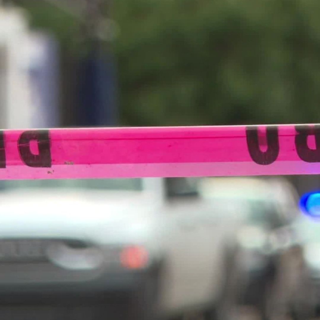 Encuentran a Hombre Muerto Envuelto en una Lona en Parque Público al Norte de Hermosillo