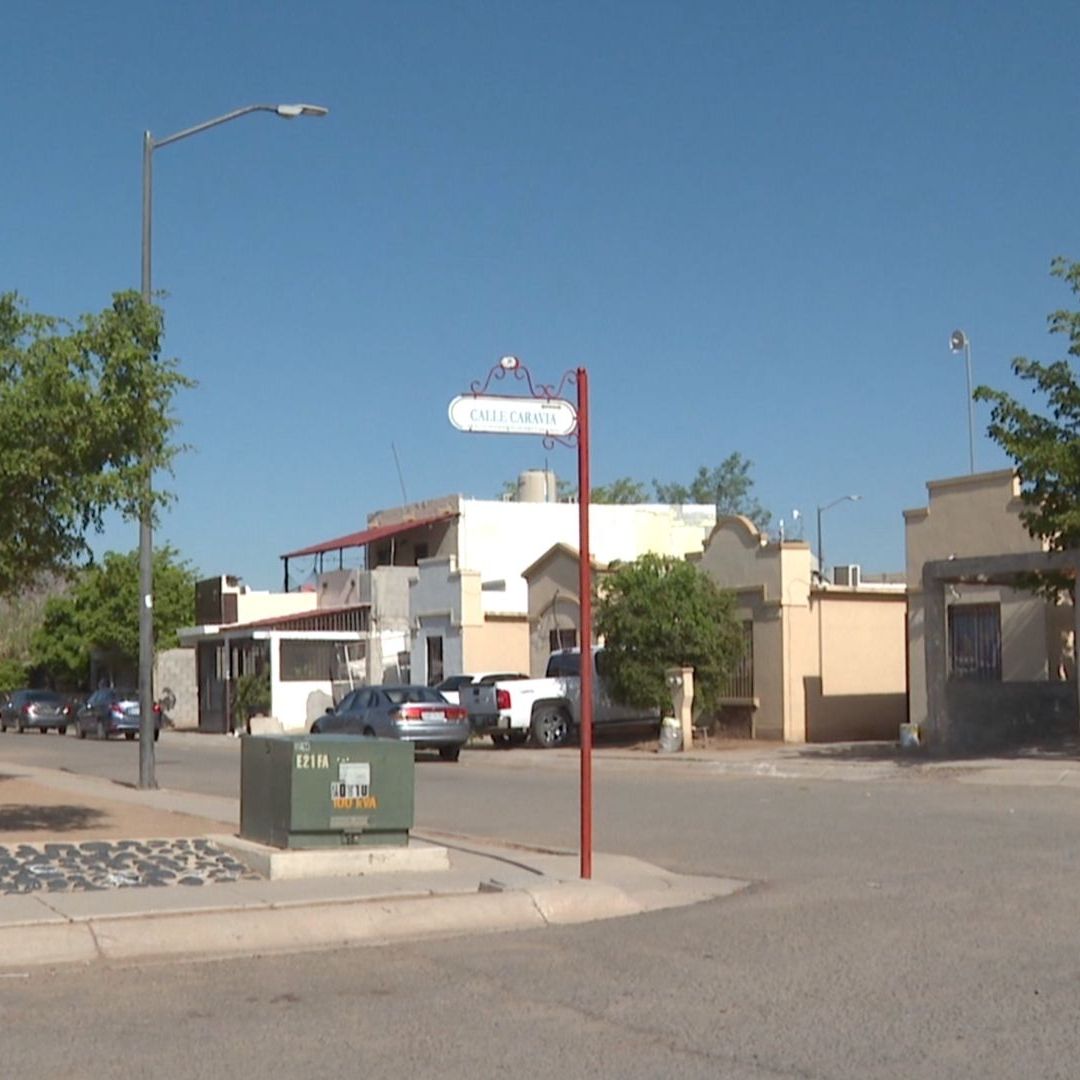 Joven de 19 Años es Detenido en Auto Robado; Circulaba a Exceso de Velocidad en Puerta del Rey