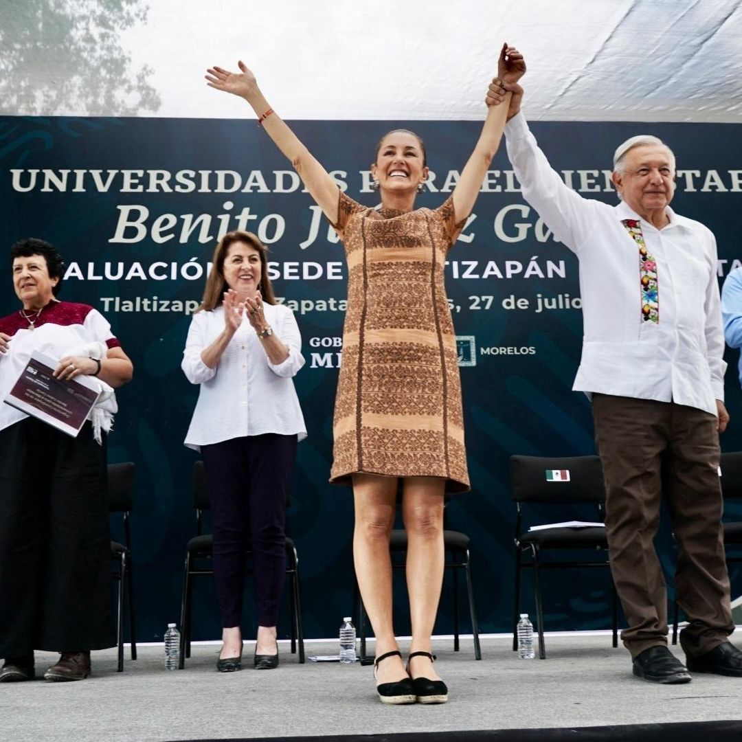AMLO Reconoce que Se Quedó “Corto” en Educación
