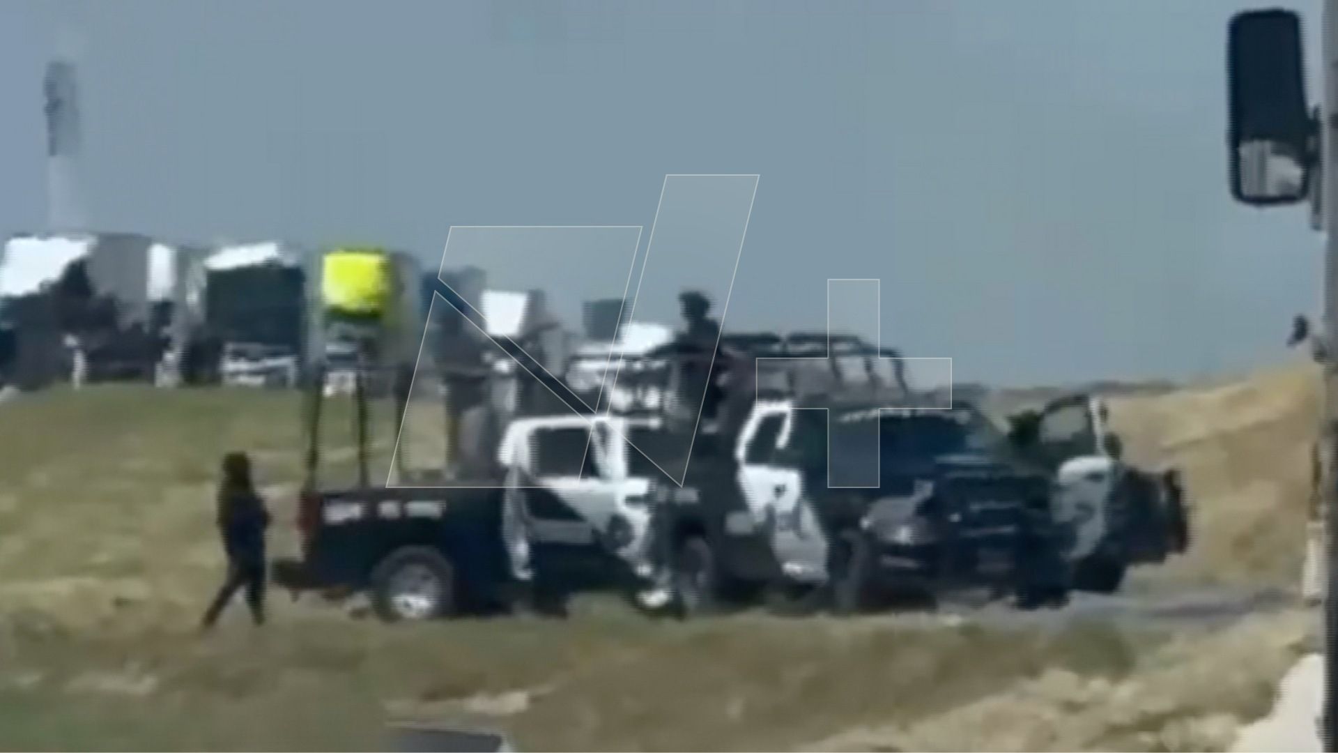 Elementos de Fuerza Civil y Policía Estatal activan Operativo Muralla en Vallecillo