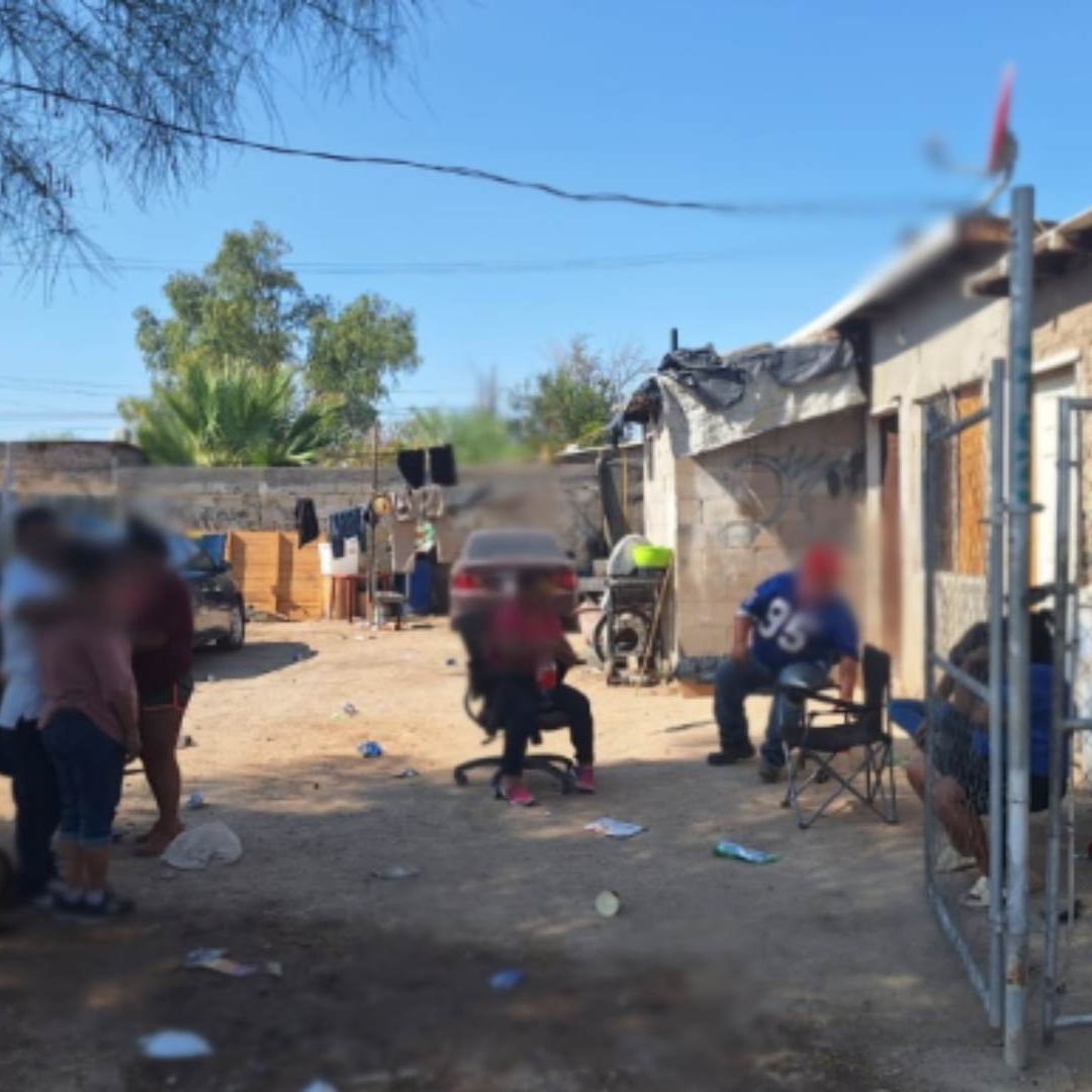 Hombre Toma Bebidas Alcohólicas y se Va Dormir; Amiga lo Encuentra Muerto