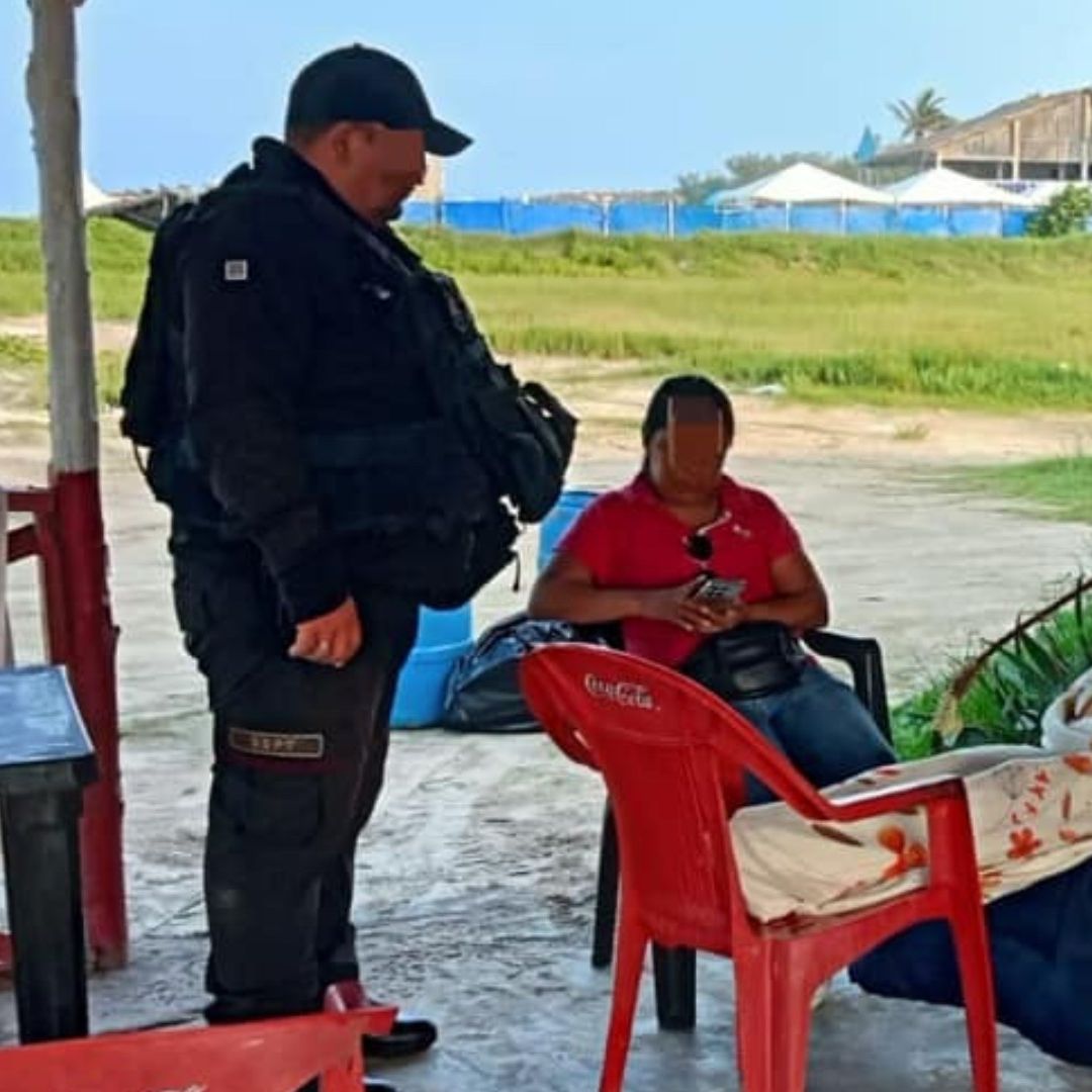 Mujer Reportada como Desaparecida es Hallada Disfrutando de la Playa en Tamaulipas