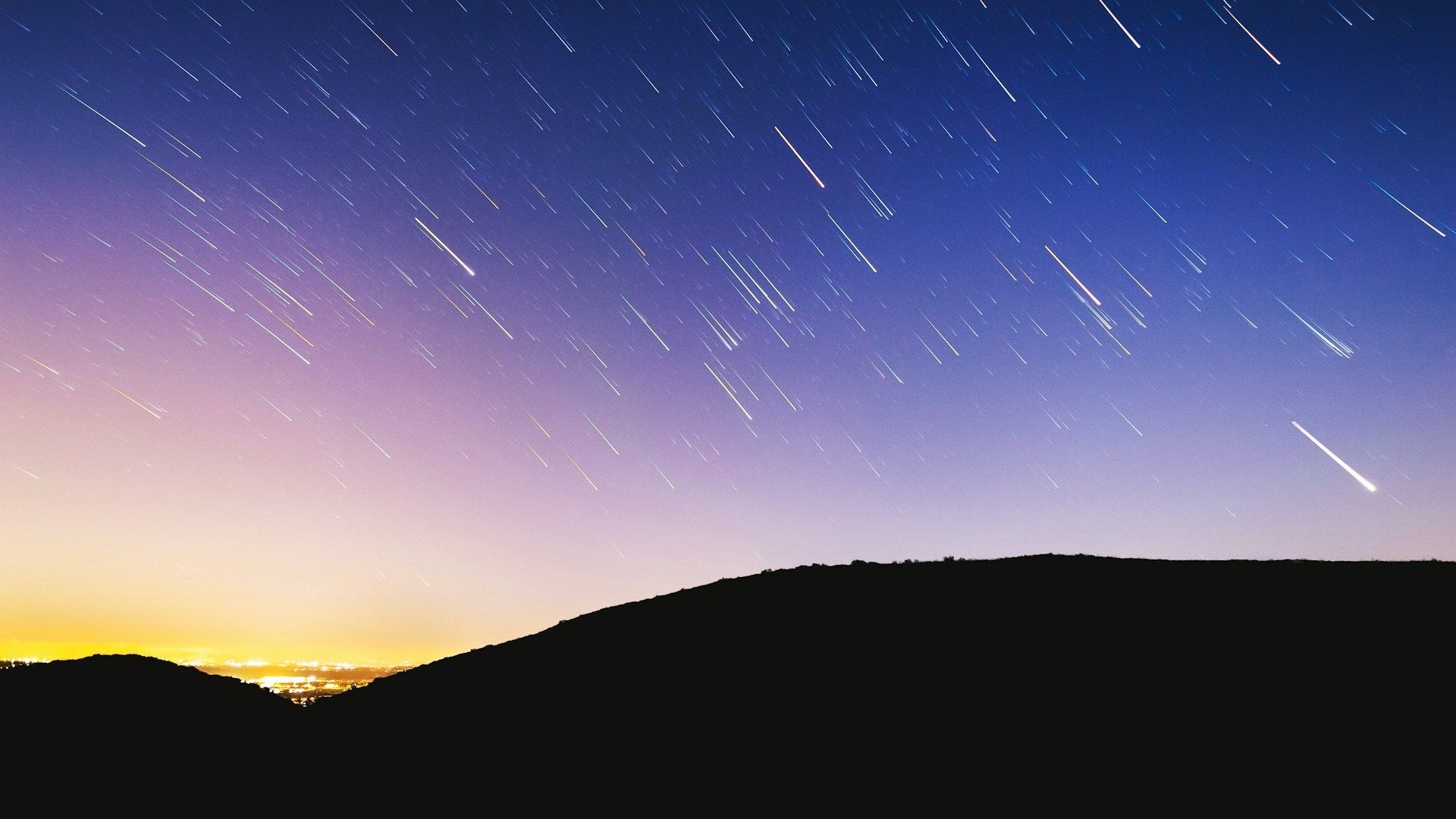 ¿Cómo y cuándo ver la lluvia de estrellas Perseidas este 2025?