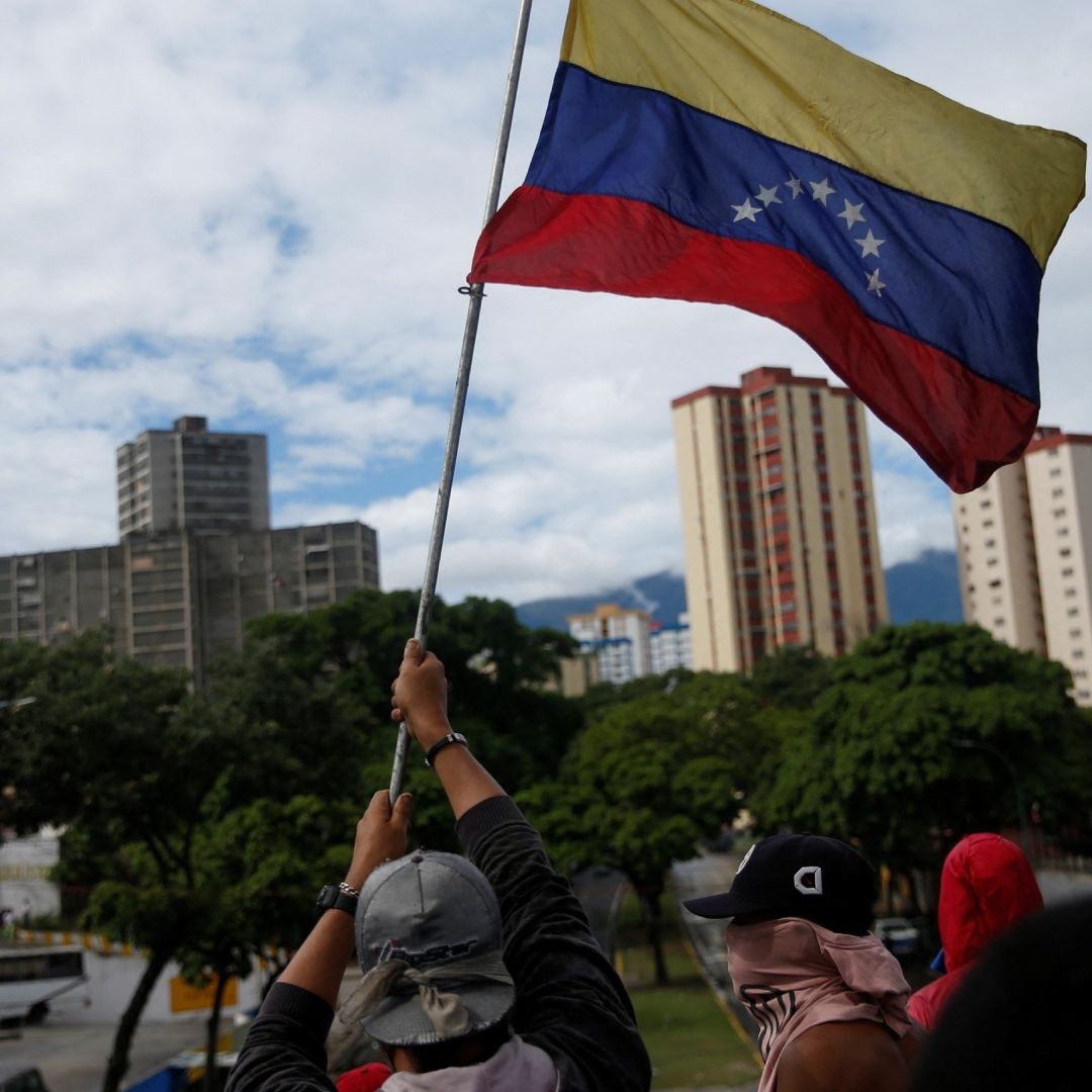 AMLO Aún No Reconoce Triunfo de Maduro y Critica 'Injerencismo' de Países y de la OEA