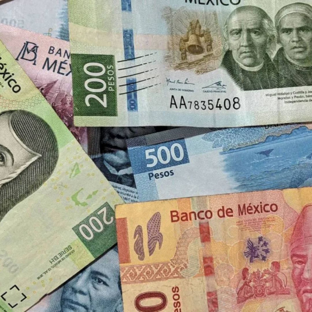 Peso Mexicano Inicia Agosto 2025 con el 'Pie Izquierdo'; se Deprecia Pese a Prórroga Arancelaria