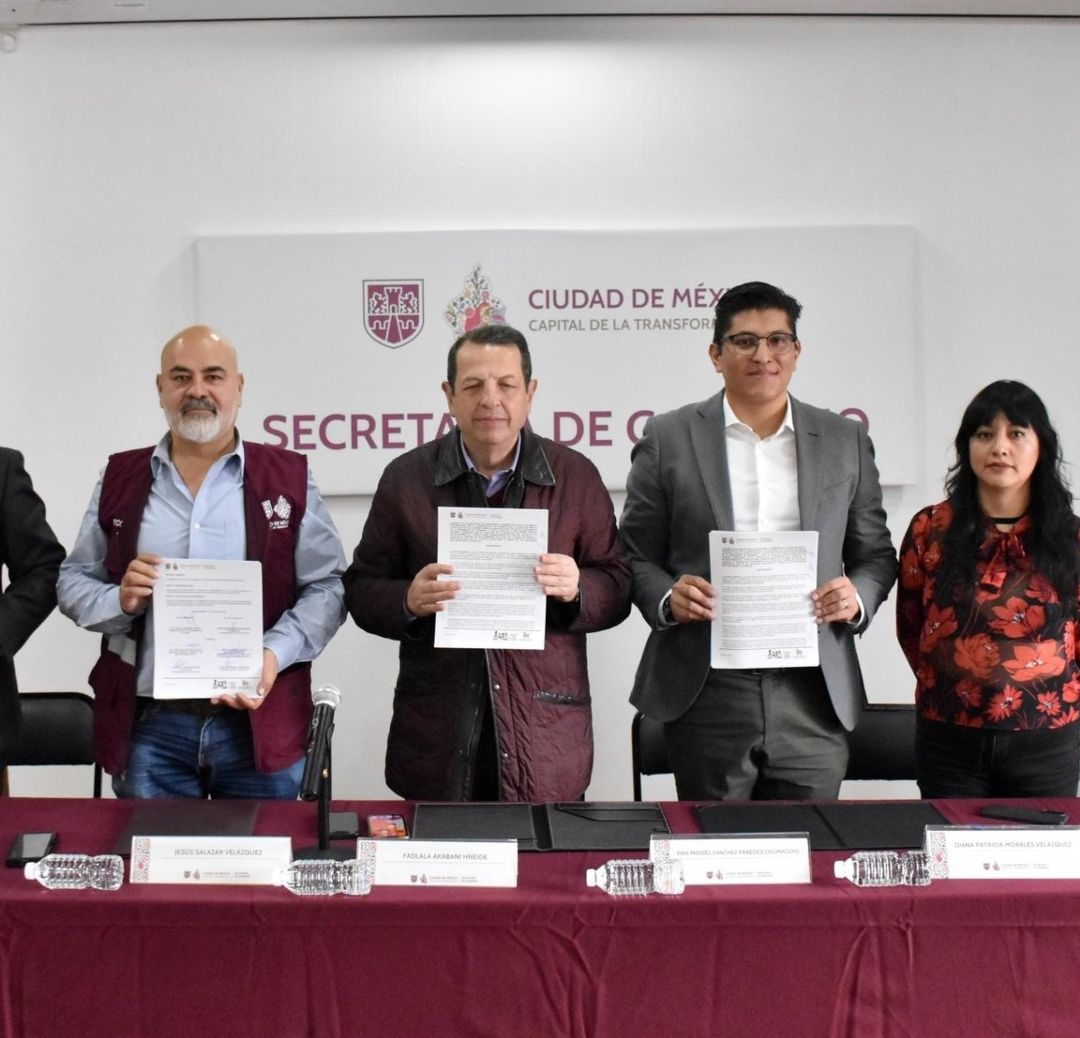 México Celebra Día de la Cerveza 2025: Cerveceros Artesanales Firman Acuerdo con Gobierno CDMX