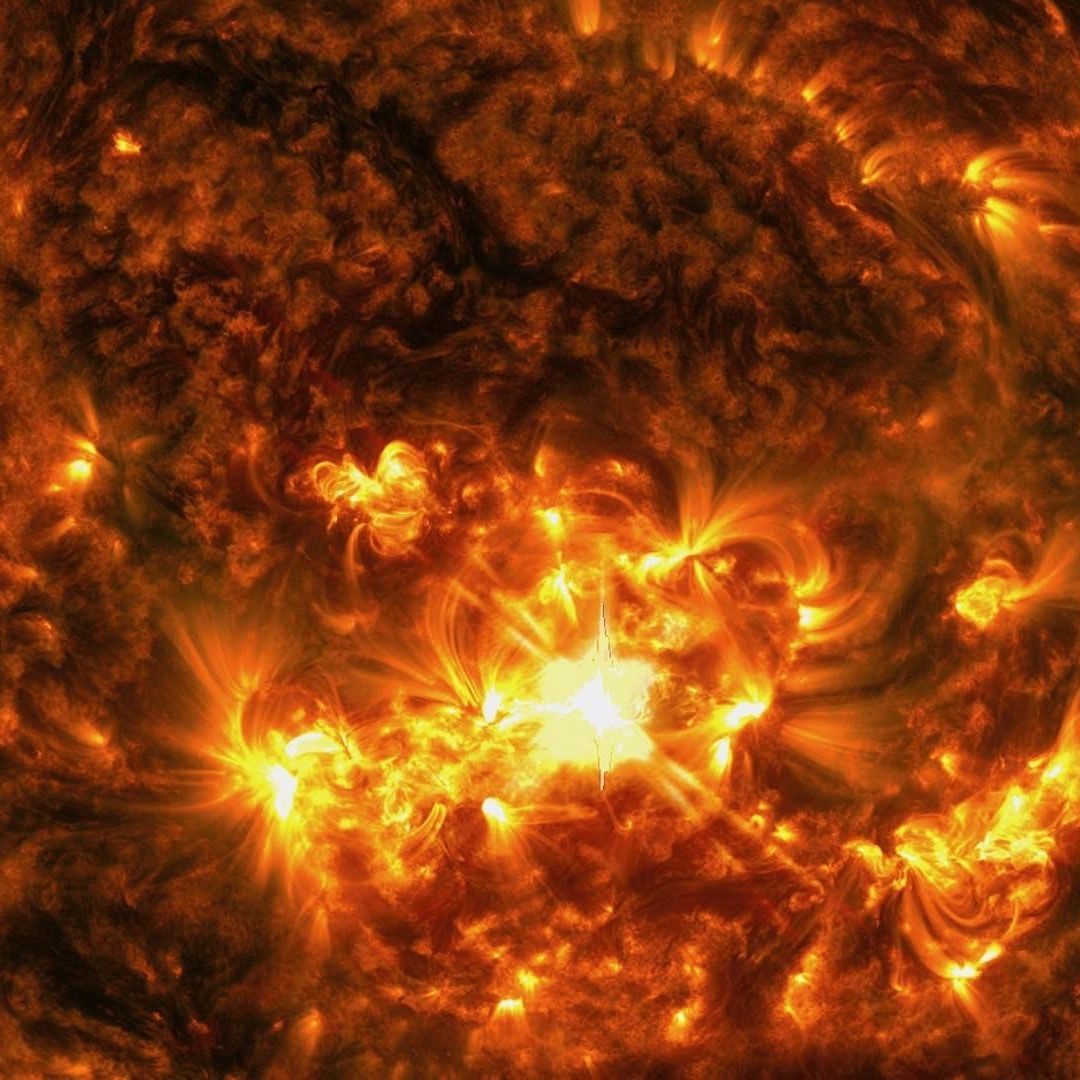 NASA reporta 12 llamaradas solares en los últimos días
