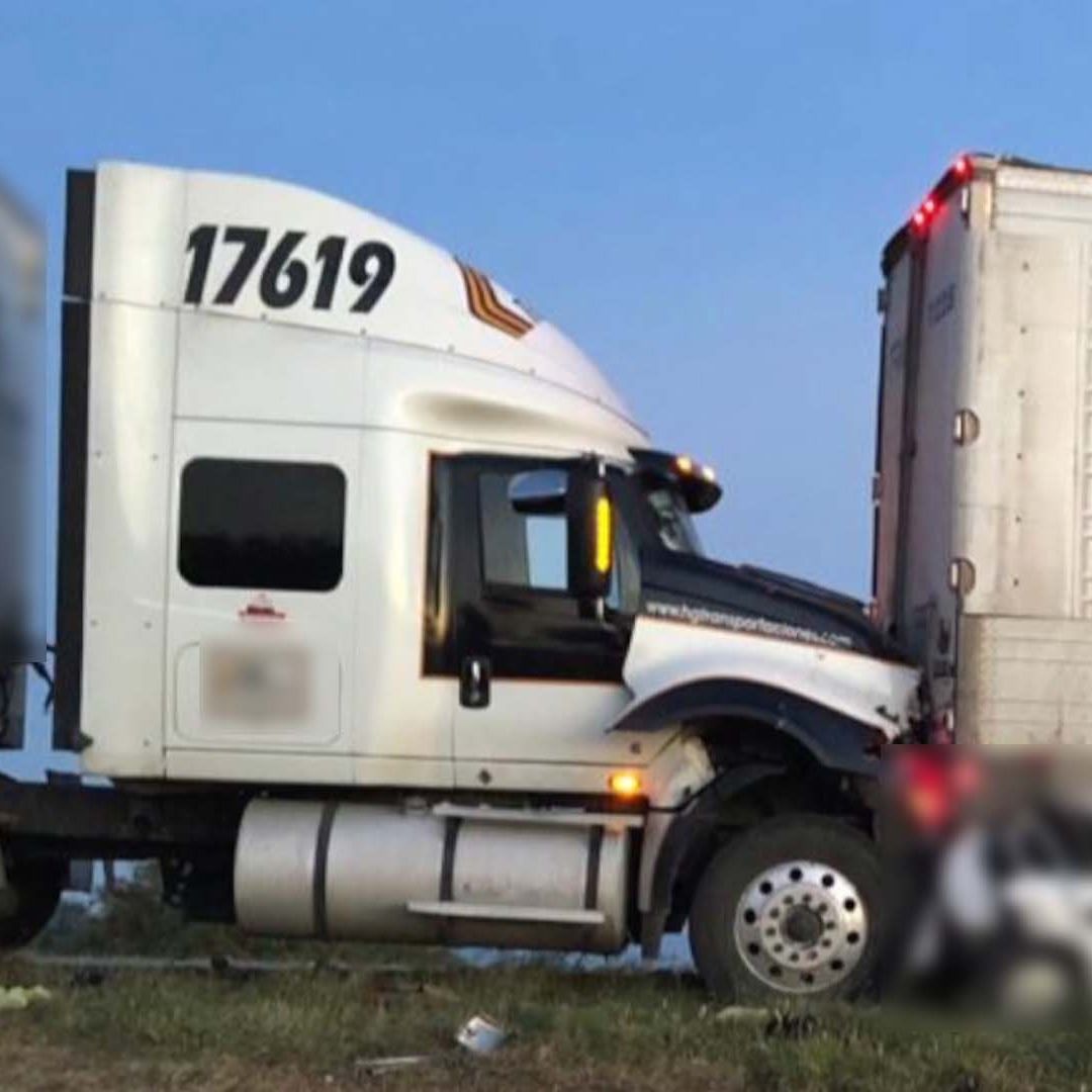 Conductor Muere en Accidente con Tráiler en Carretera Nuevo Laredo - Monterrey