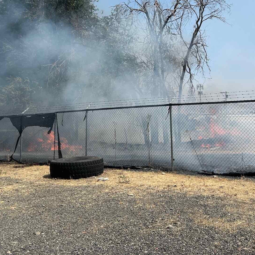 Incendian oficia de ICE en el estado de Washington
