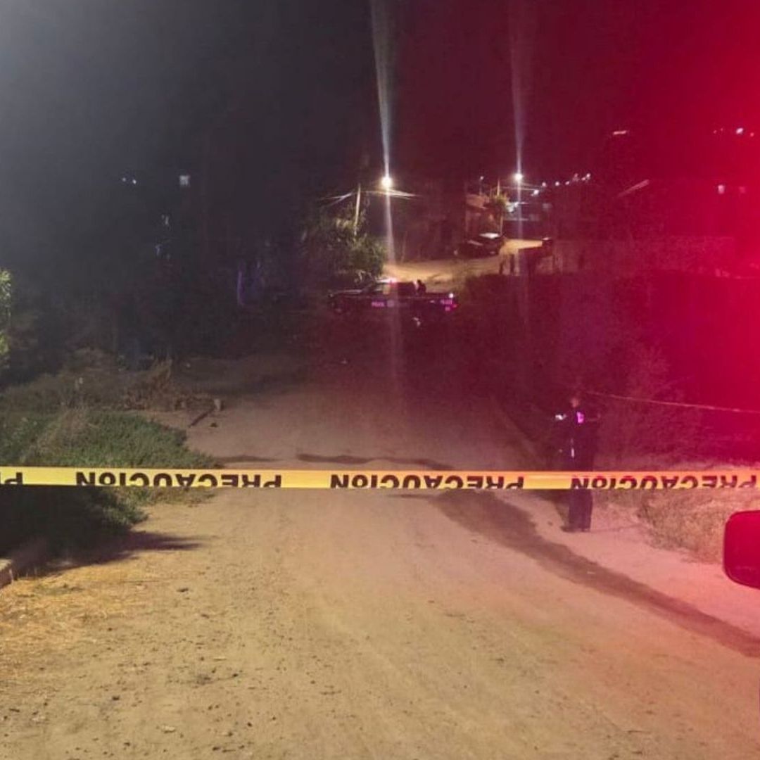 Balean a Hombre en Vía Pública en Ensenada; Murió Mientras era Atendido en una Clínica