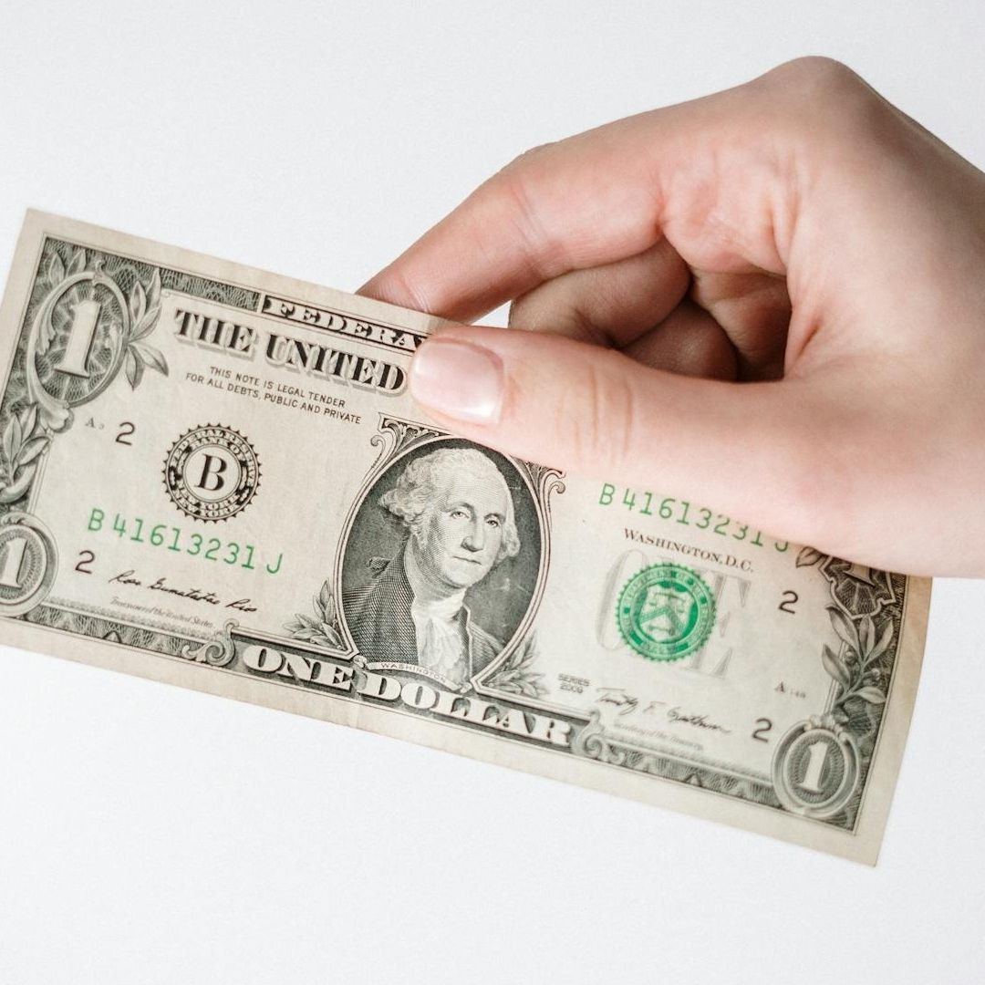Precio del Dólar Hoy MARTES 5 de Agosto de 2025: ¿Cómo Está el Tipo de Cambio con el Peso?