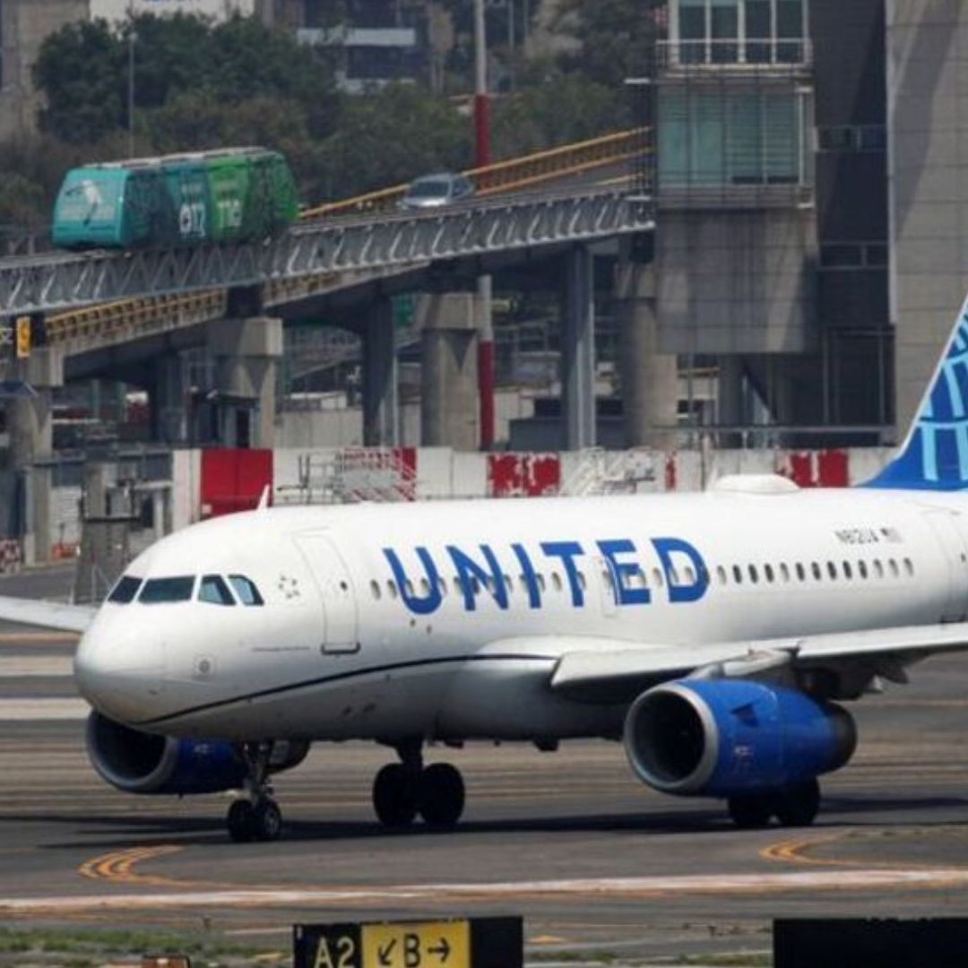 United Airlines Suspende Vuelos en Todo EUA por Falla en Sistema Informático