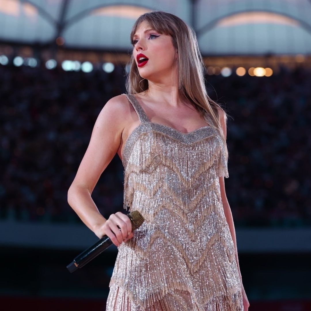 Taylor Swift comparte foto con Kamala Harris