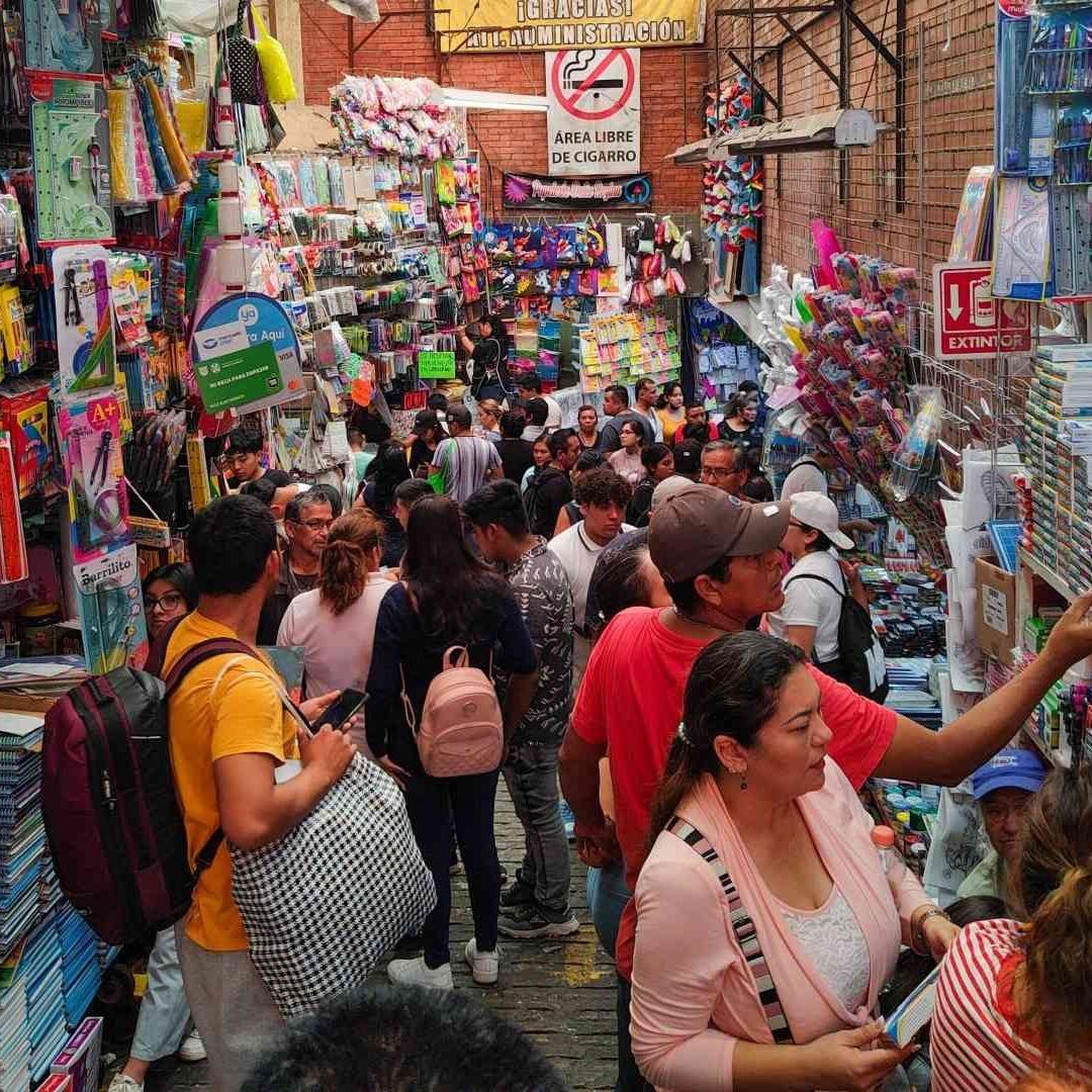 El gobierno de la CDMX dio a conocer la fecha en la que entregará el apoyo para la compra de la lista de útiles escolares y uniformes