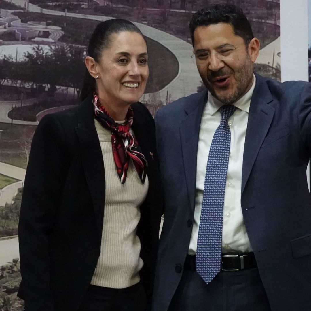 Claudia Sheinbam en reunión con Martí Batres en CDMX.