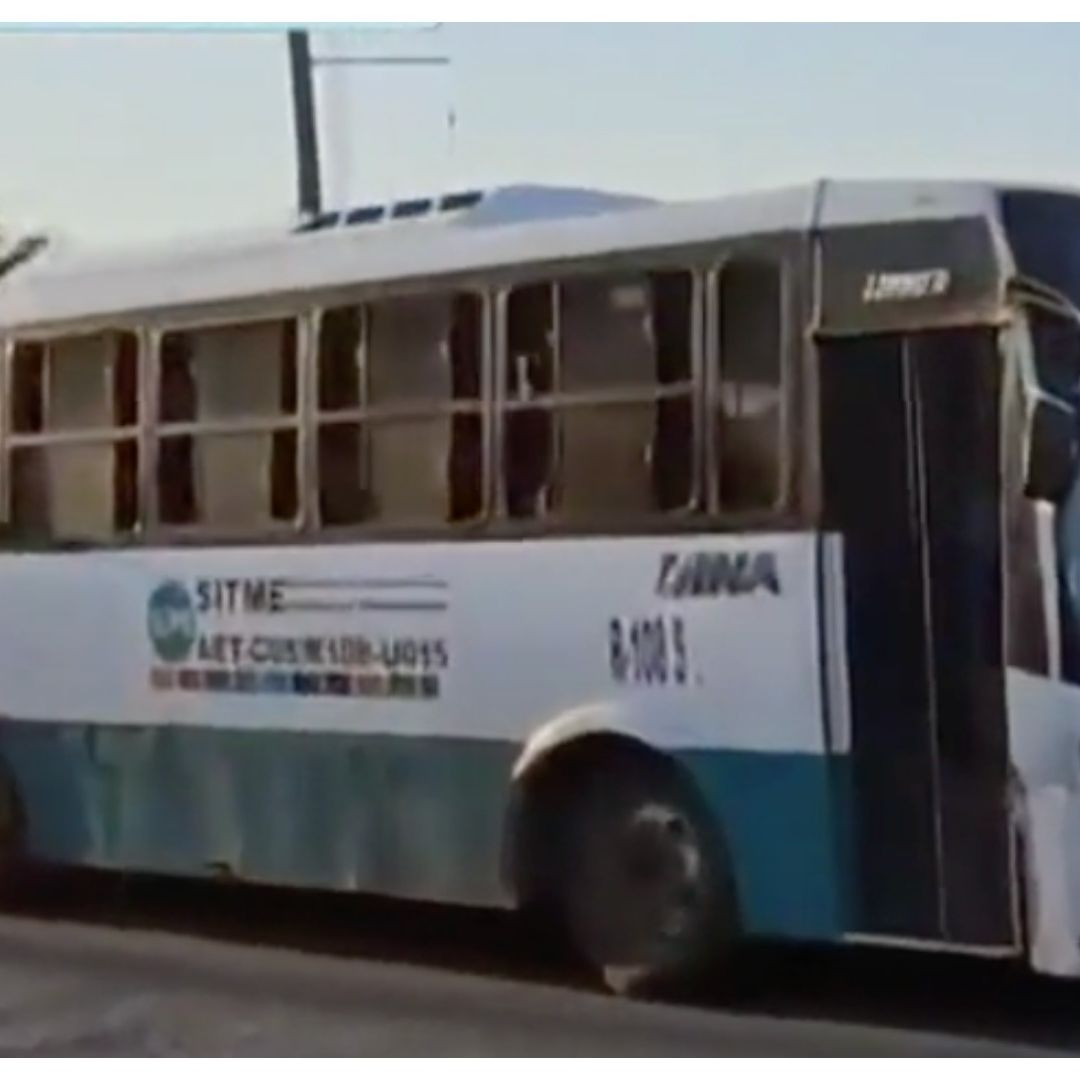 Tardan hasta más de una hora en pasar camiones