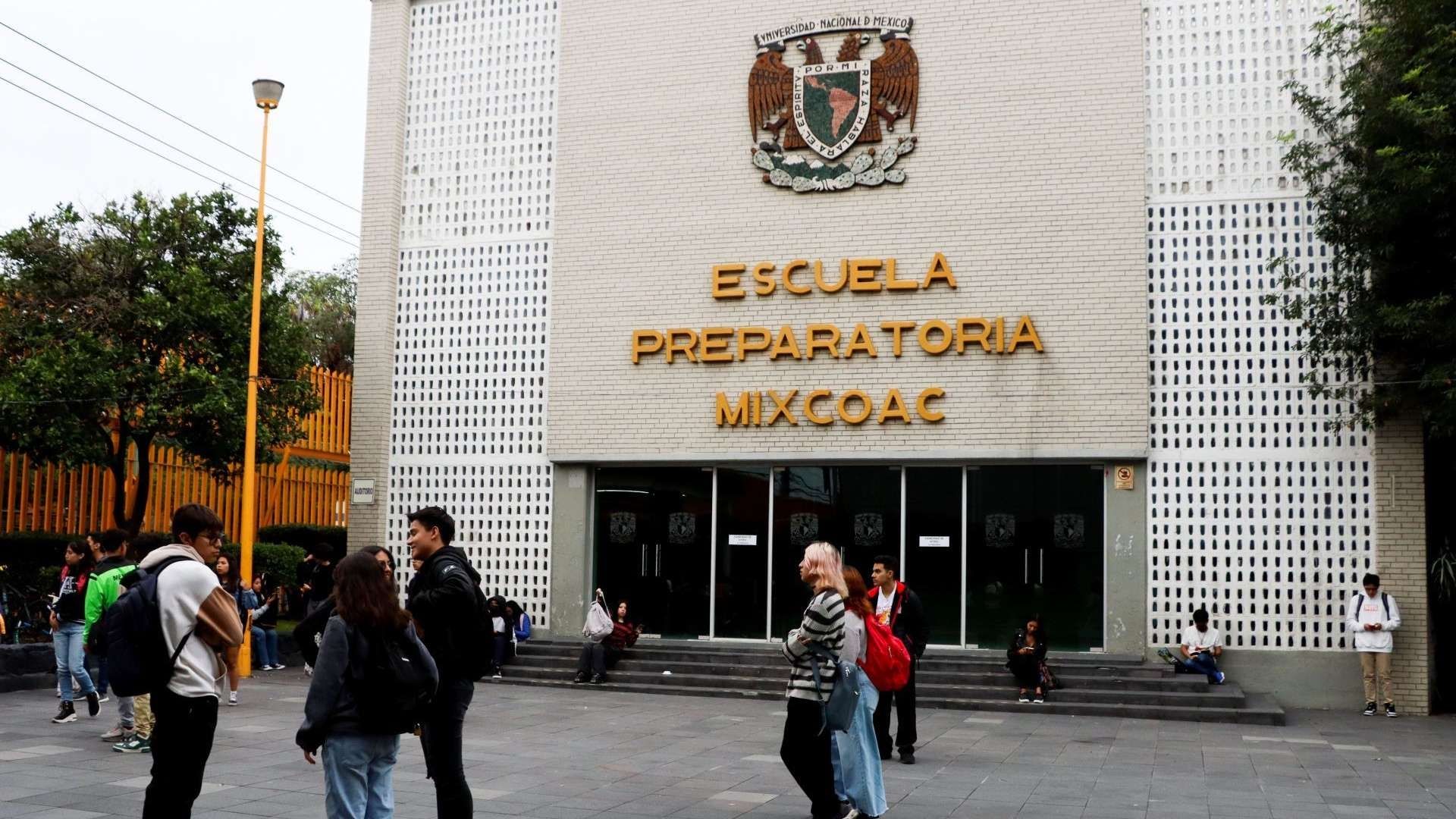 Los aspirantes COMIPEMS que se quedaron en una de sus opciones, deben iniciar el proceso de inscripción próximamente