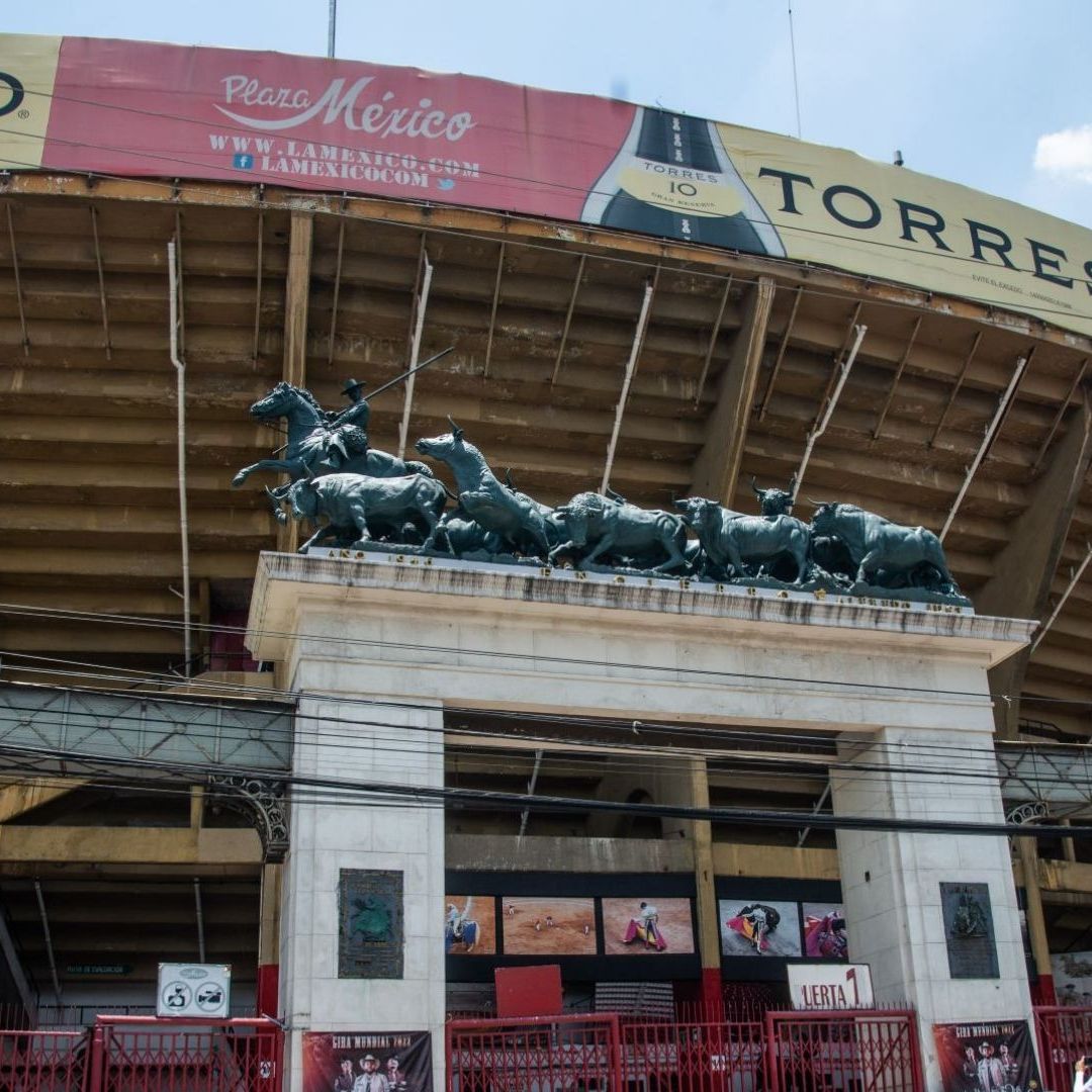 Cuántas personas caben en la Plaza de Toros Mexico capacidad para Prófugos del Anexo CDMX 2024