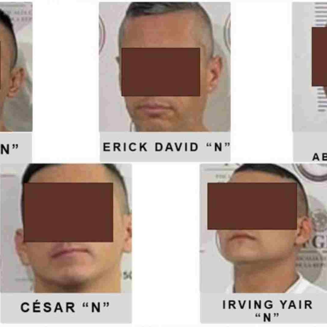 Los cinco presuntos secuestradores están a la espera de que se determine su situación legal.