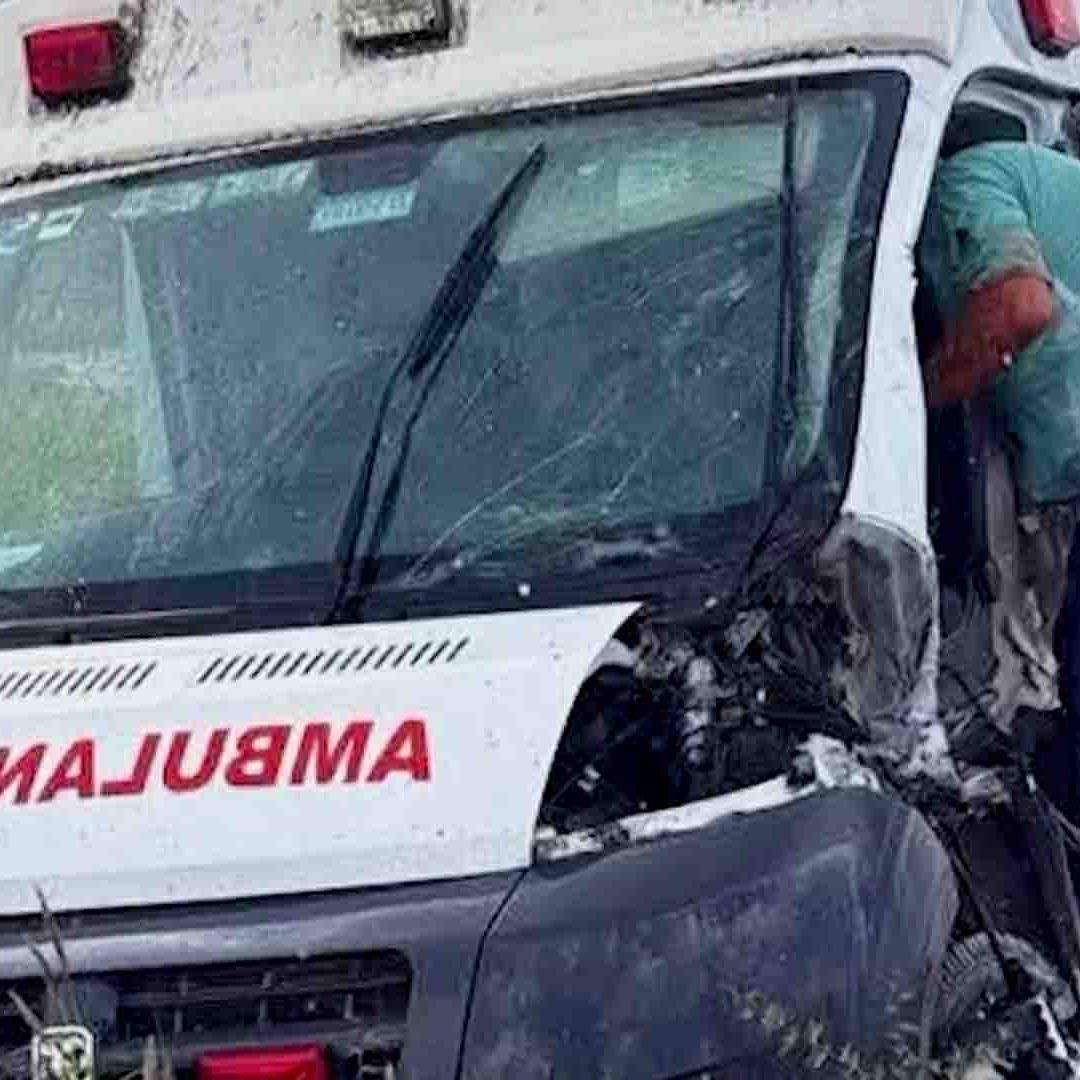 Muere Bebé Recién Nacida en Choque de Ambulancia en la Carretera Saltillo-Torreón