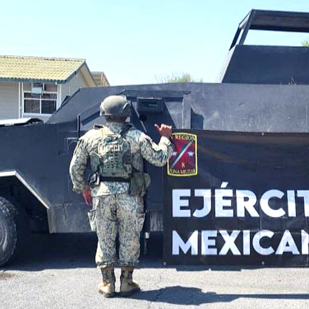 Vehículo con blindaje artesanal decomisado en Tamaulipas