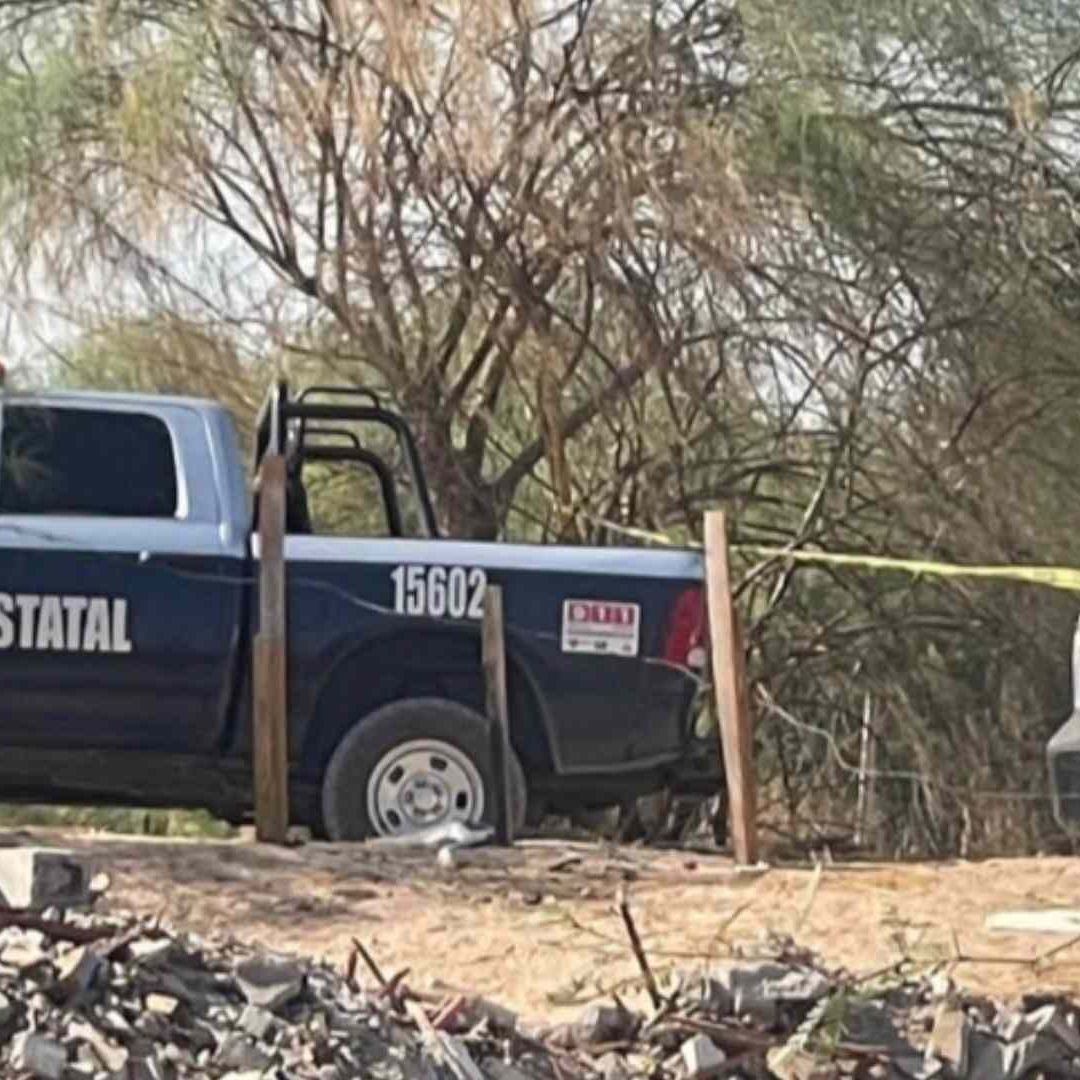 Dejan Cuerpo de Hombre Dentro de Bolsas Negras al Interior de un Canal de San Luis Río Colorado, Sonora