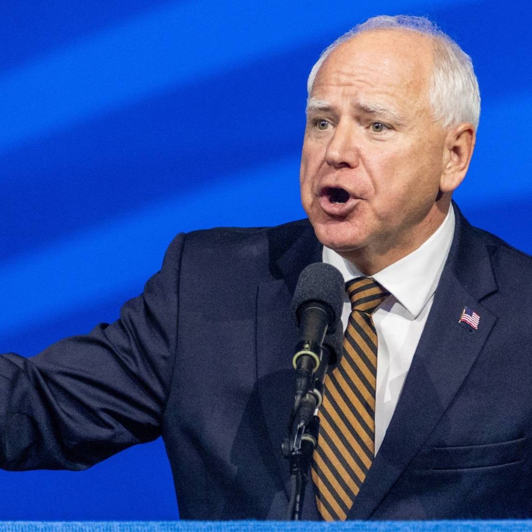 Tim Walz Acepta Debatir con JD Vance el Próximo 1 de Octubre