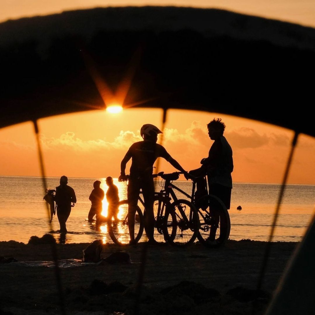 Turistas pasan una tarde en playas de México. Foto: Cuartoscuro