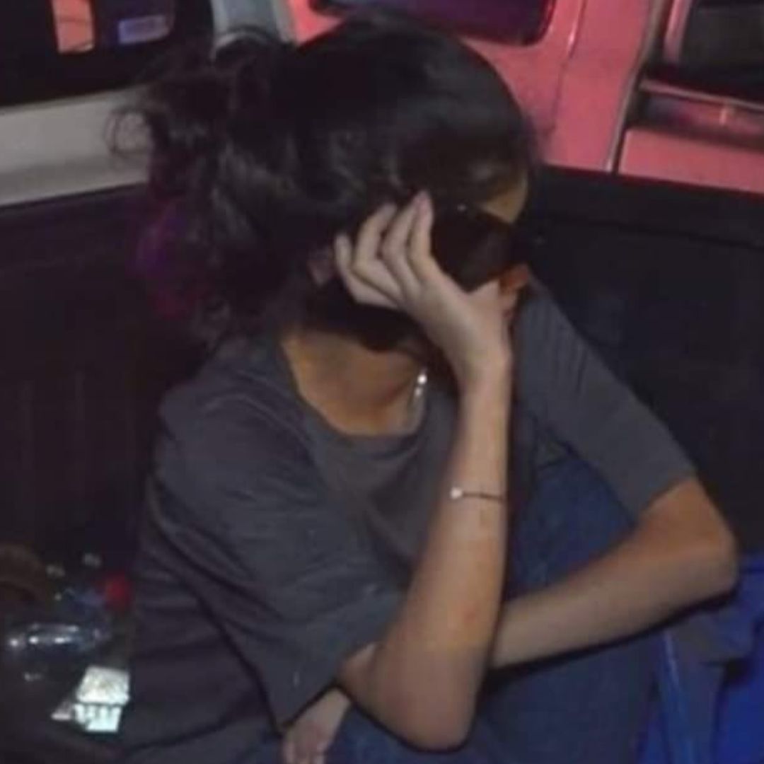 Mujer Agrede a su Vecina Porque Hizo un Sticker en WhatsApp con el Rostro de su Mamá