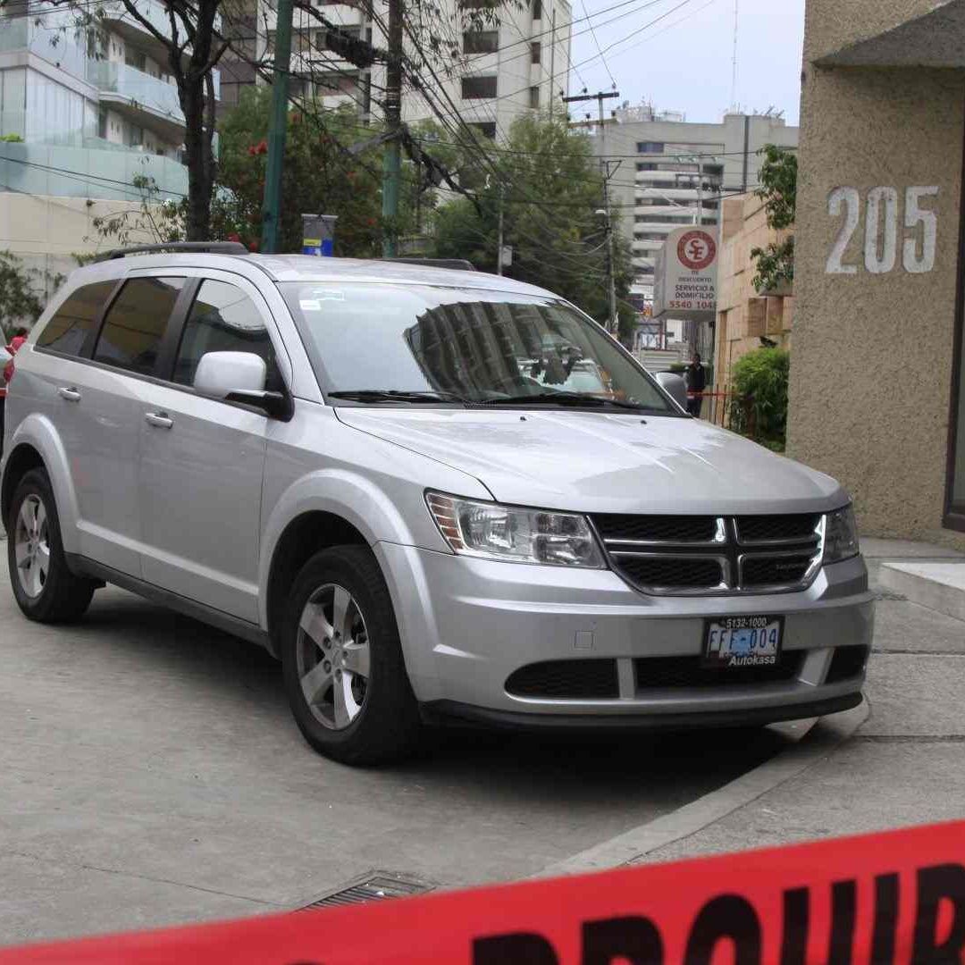 Robo placas vehículos diplomaticos