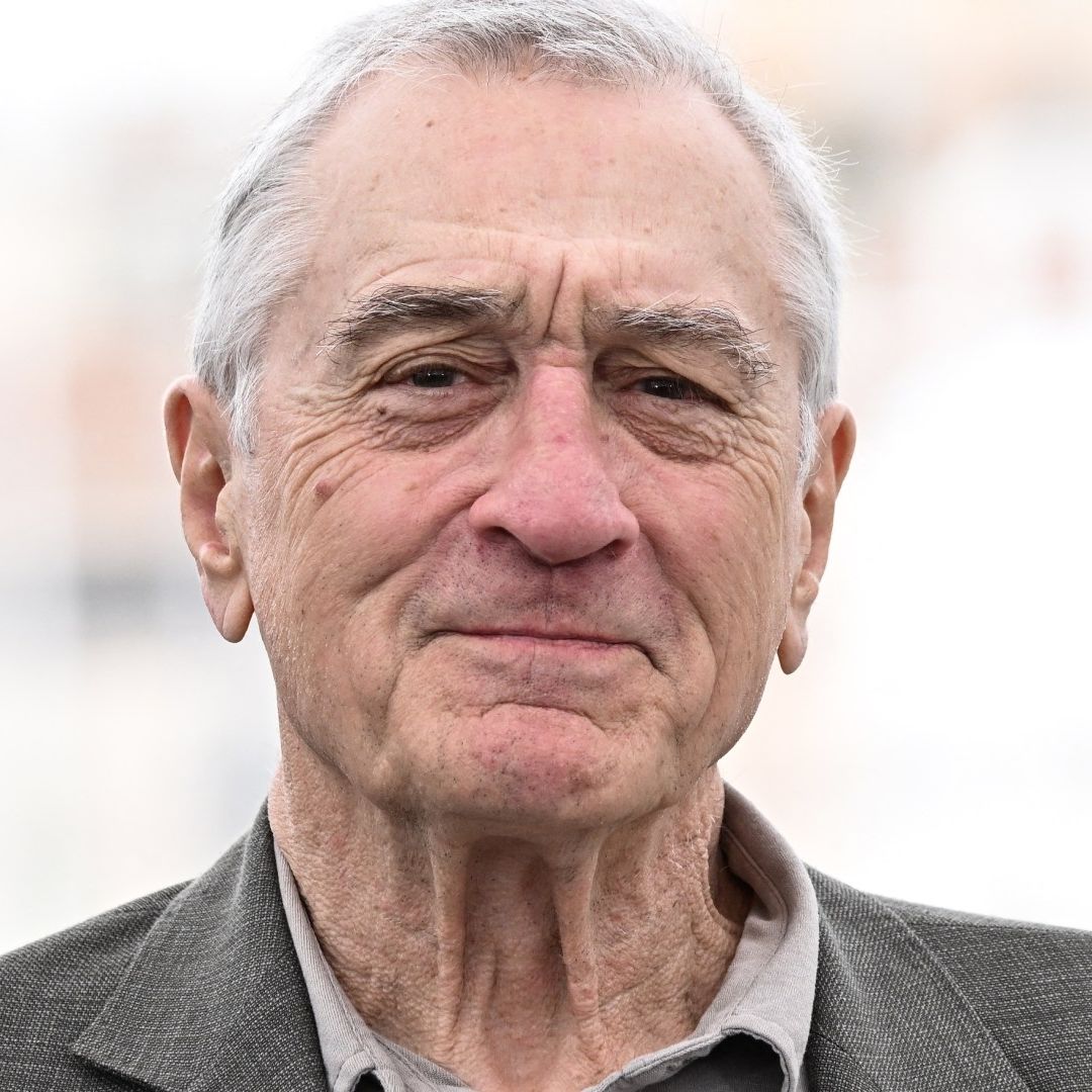 Robert De Niro Festeja 81 Años Lanzándose al Mar Desde Nueve Metros de Altura