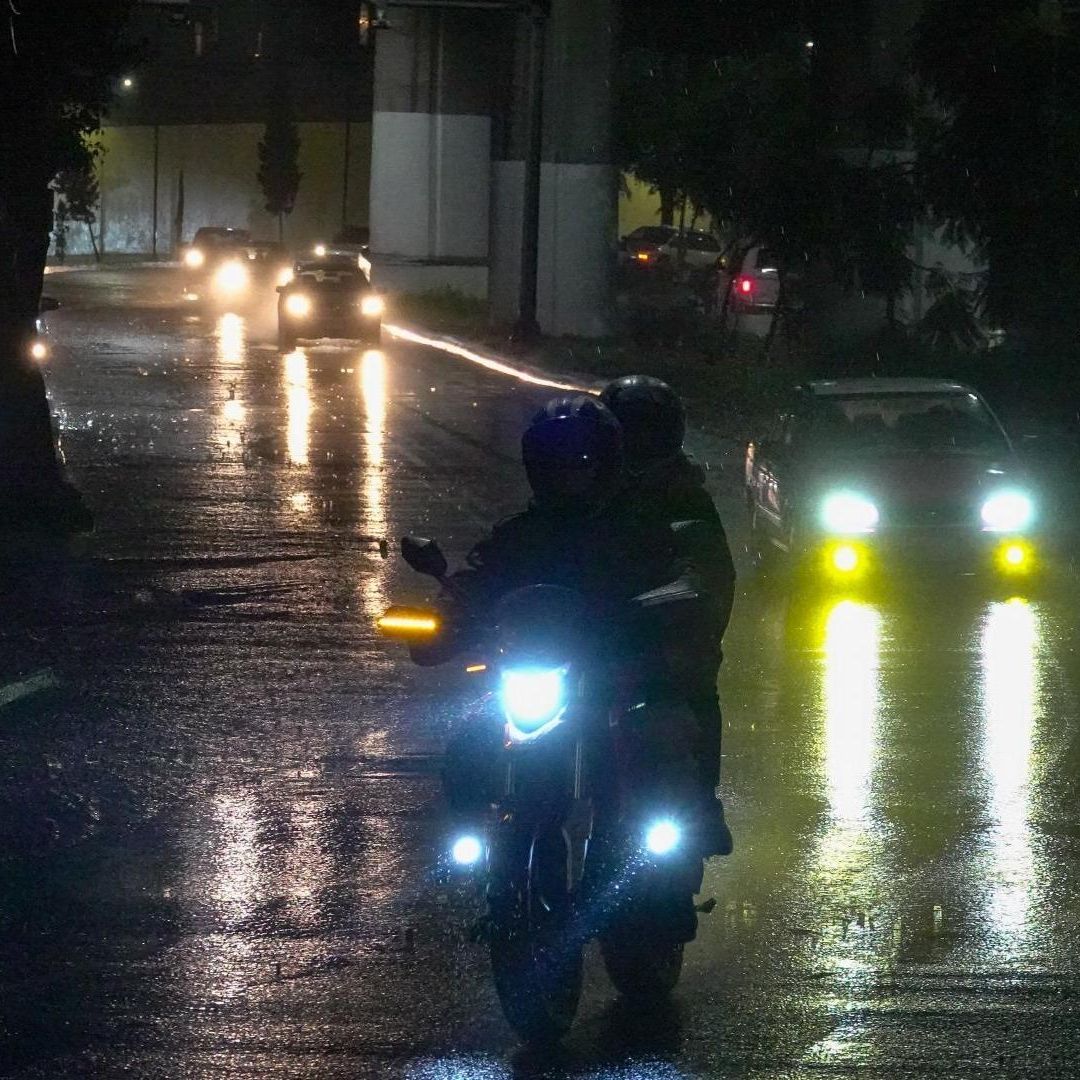 Una vaguada en altura sobre el sureste del país también contribuirá a la formación de precipitaciones.