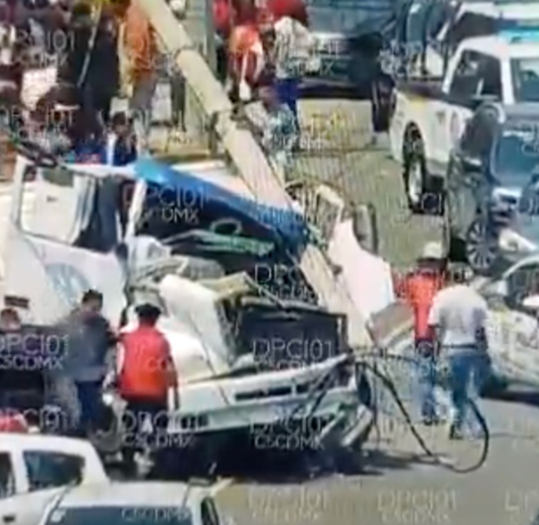 Video: Familia se Salva de ser Arrollada por Tráiler sin Frenos en CDMX
