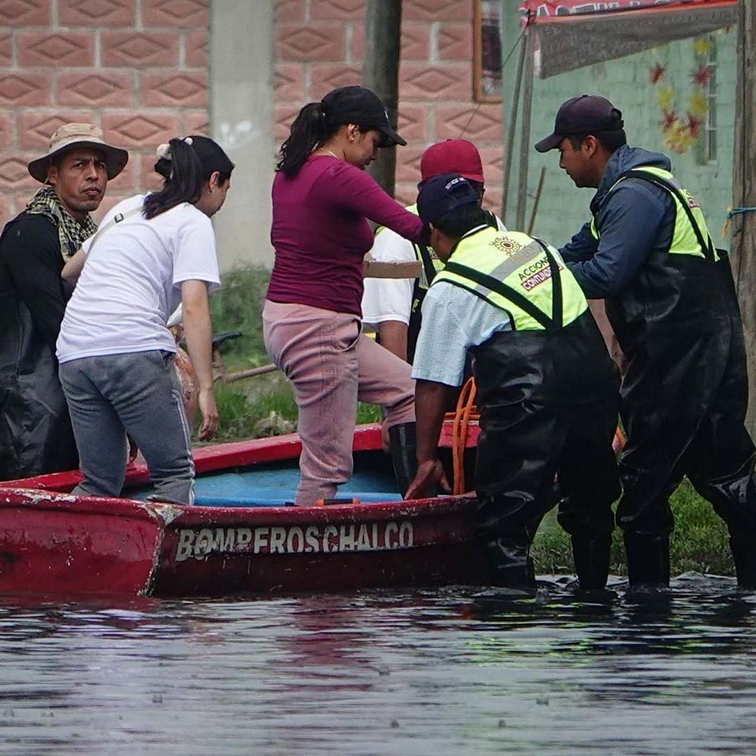 AMLO Explica Motivo de Inundación en Chalco e Informa que hay Refugios para Afectados