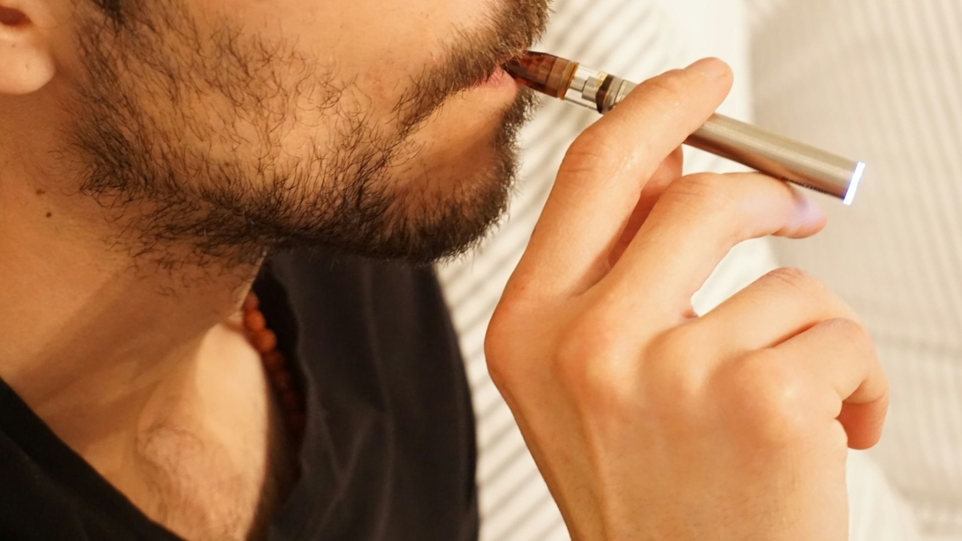 Aprueban Prohibir Vapeadores y Cigarros Electrónicos en la CDMX