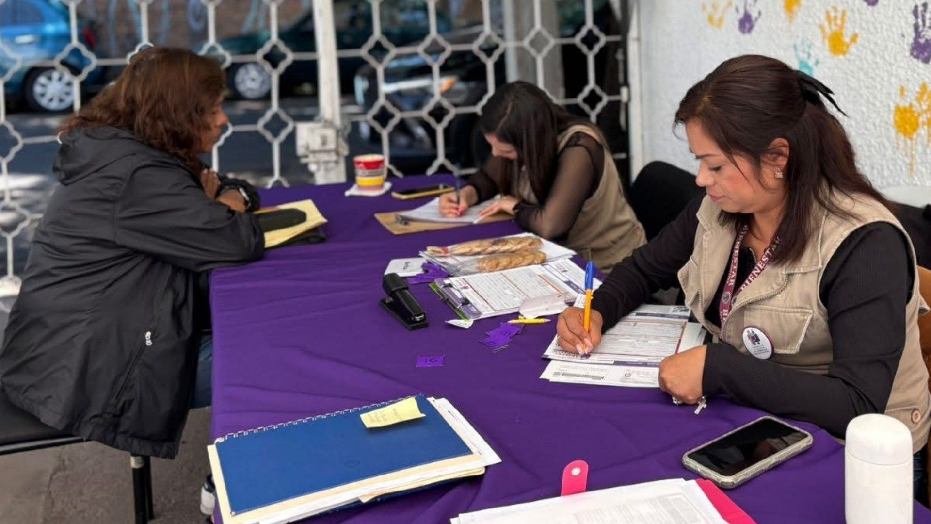 Qué apellidos toca registro Pensión Mujeres Bienestar 30 a 64 años del 18 al 23 de agosto 2025 lista por letra