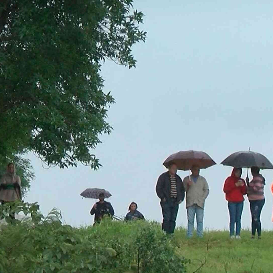 Familiares, quienes se sumaron a la búsqueda, identificaron el cuerpo. Foto N+