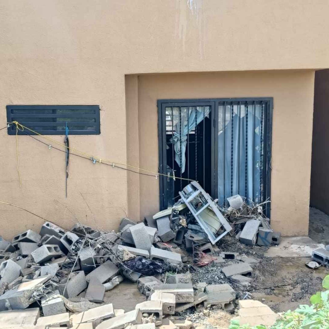 Alrededor de 40 Familias Resultaron con Daños en sus Casas por Lluvias en Hermosillo