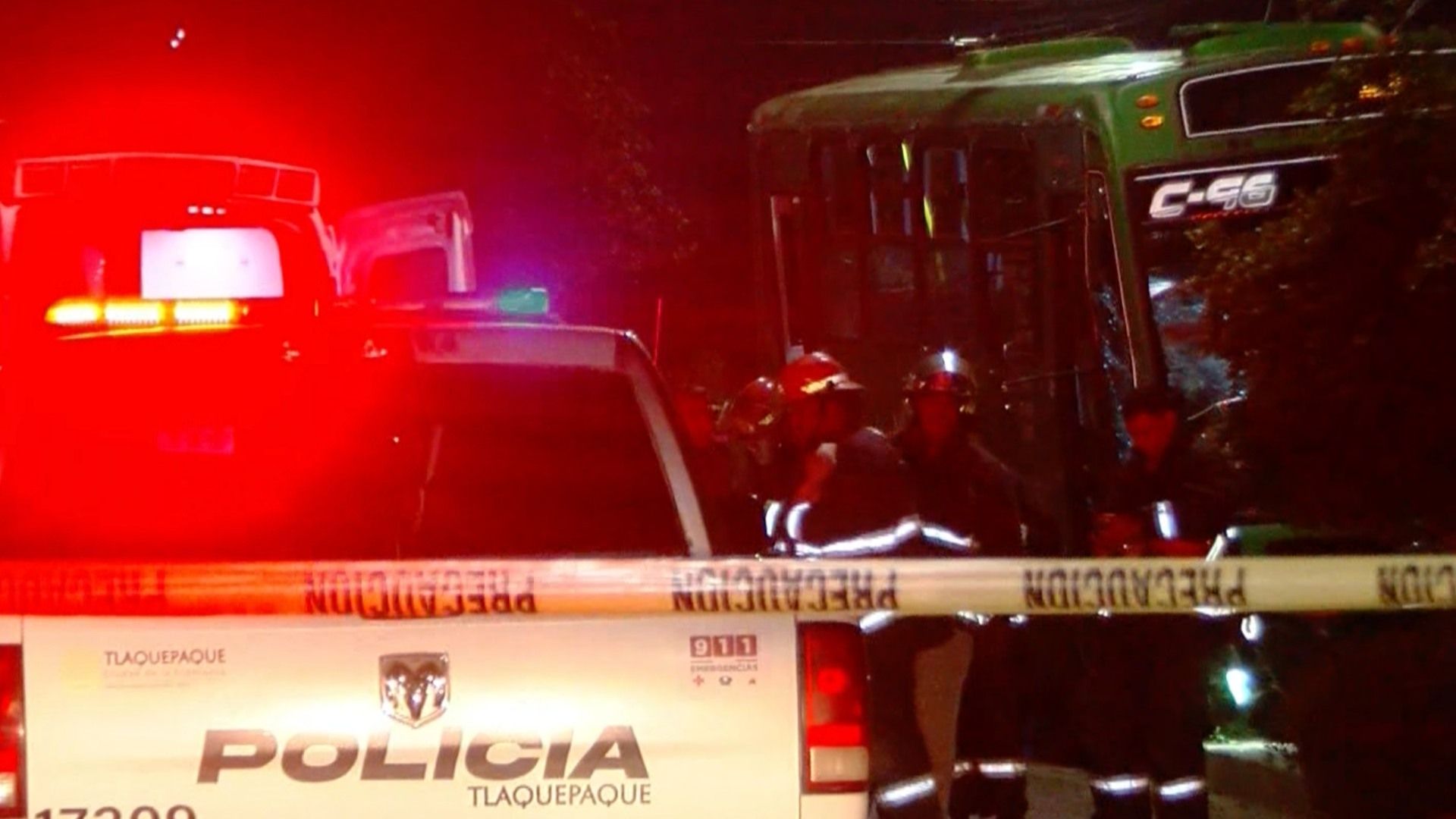 Padre e hija mueren en accidente con transporte público.