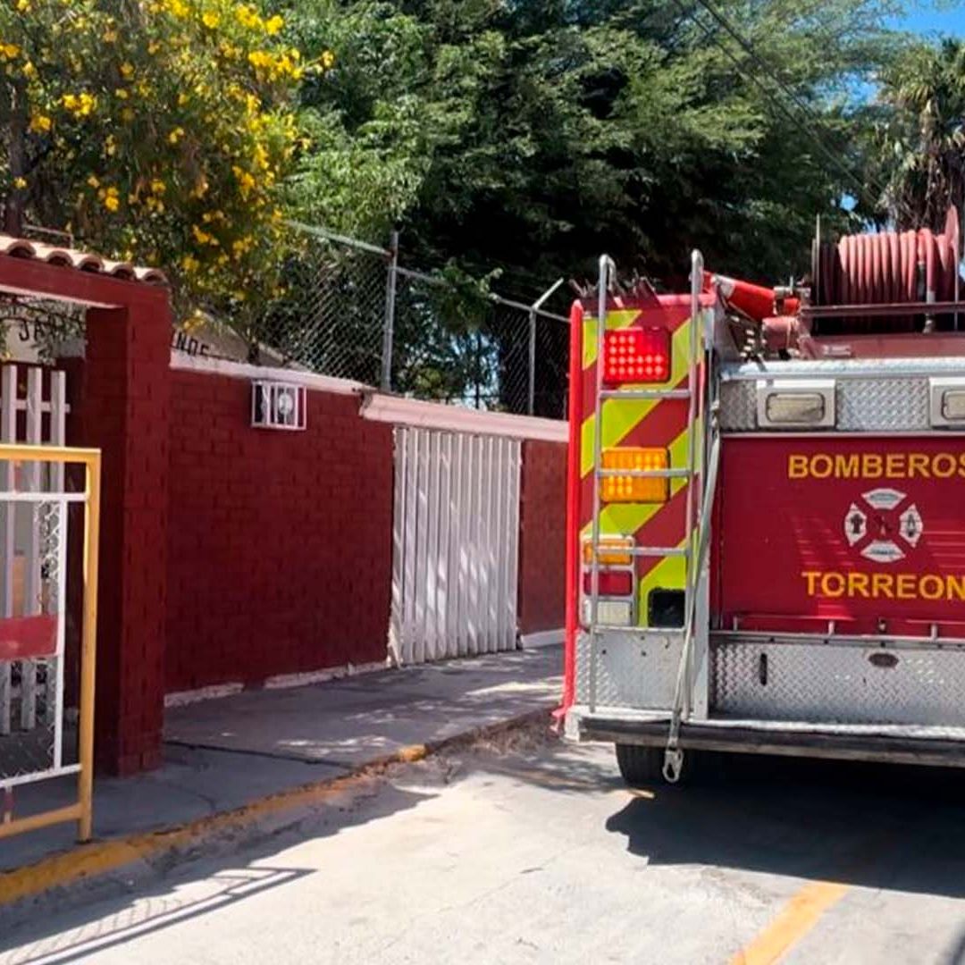 Encuentran a Hombre Inconsciente Dentro de Cisterna de un Jardín de Niños de Torreón