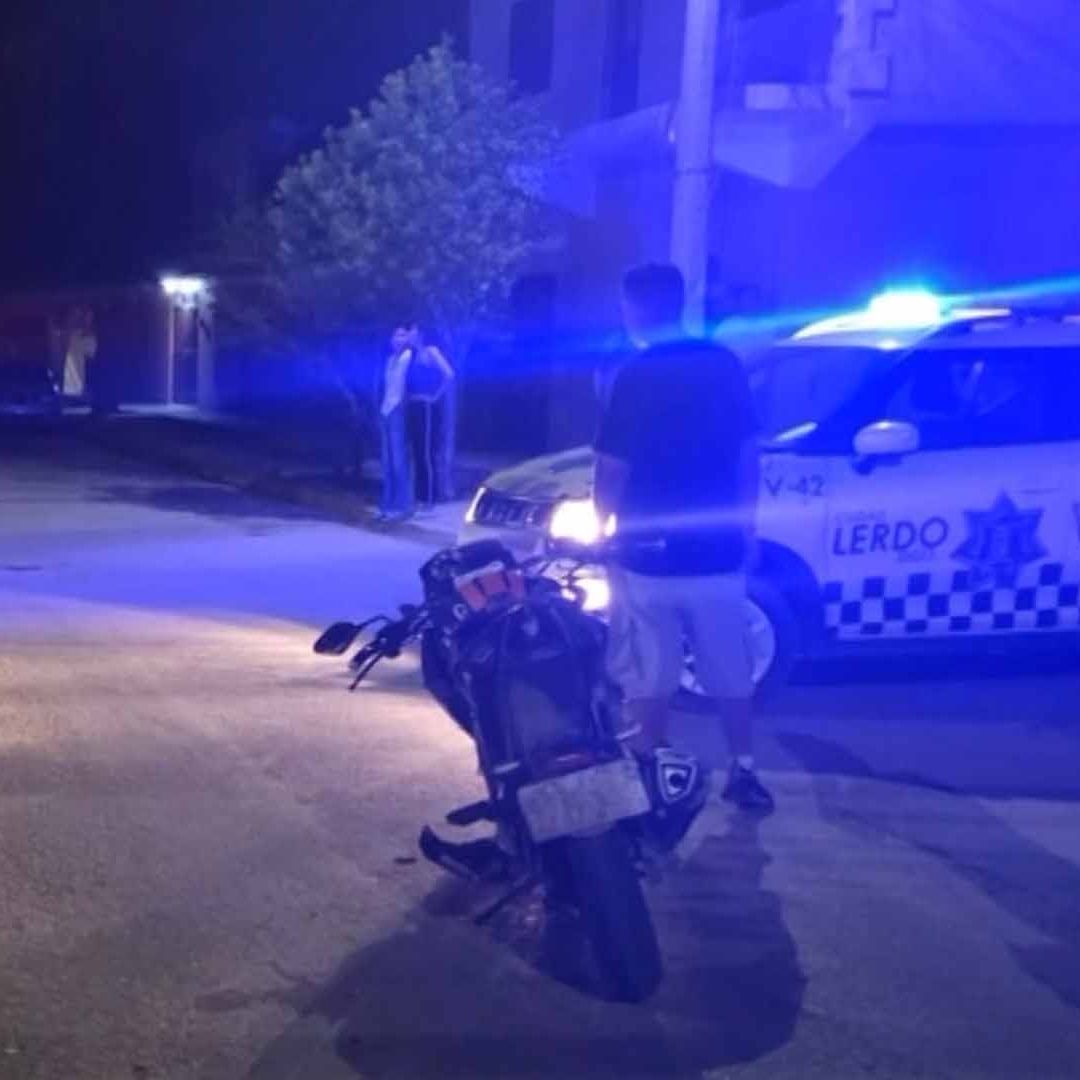 Menor Atropella a Peatón con su Motocicleta en Lerdo