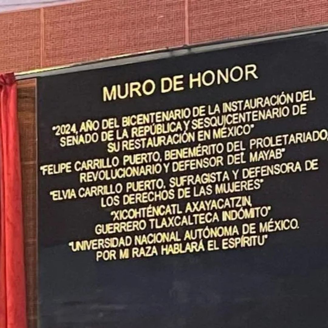 El rector de la UNAM, Leonardo Lomelí Vanegas, tomo la palabra en la tribuna del Senado y agradeció a nombre de la Universidad el reconocimiento