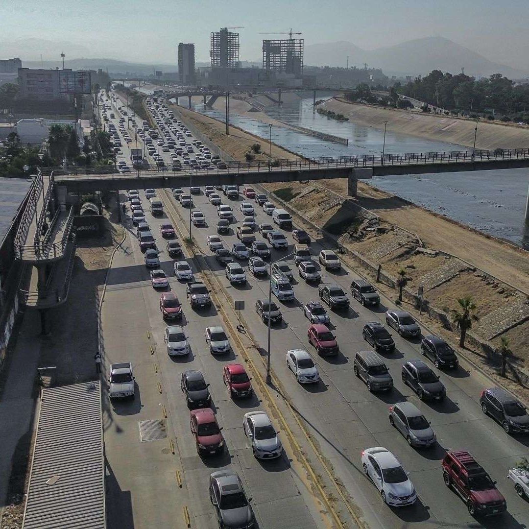 Criminales Usan de 'Mulas Ciegas' a Ciudadanos Que Cruzan de México a EUA para Traficar Droga