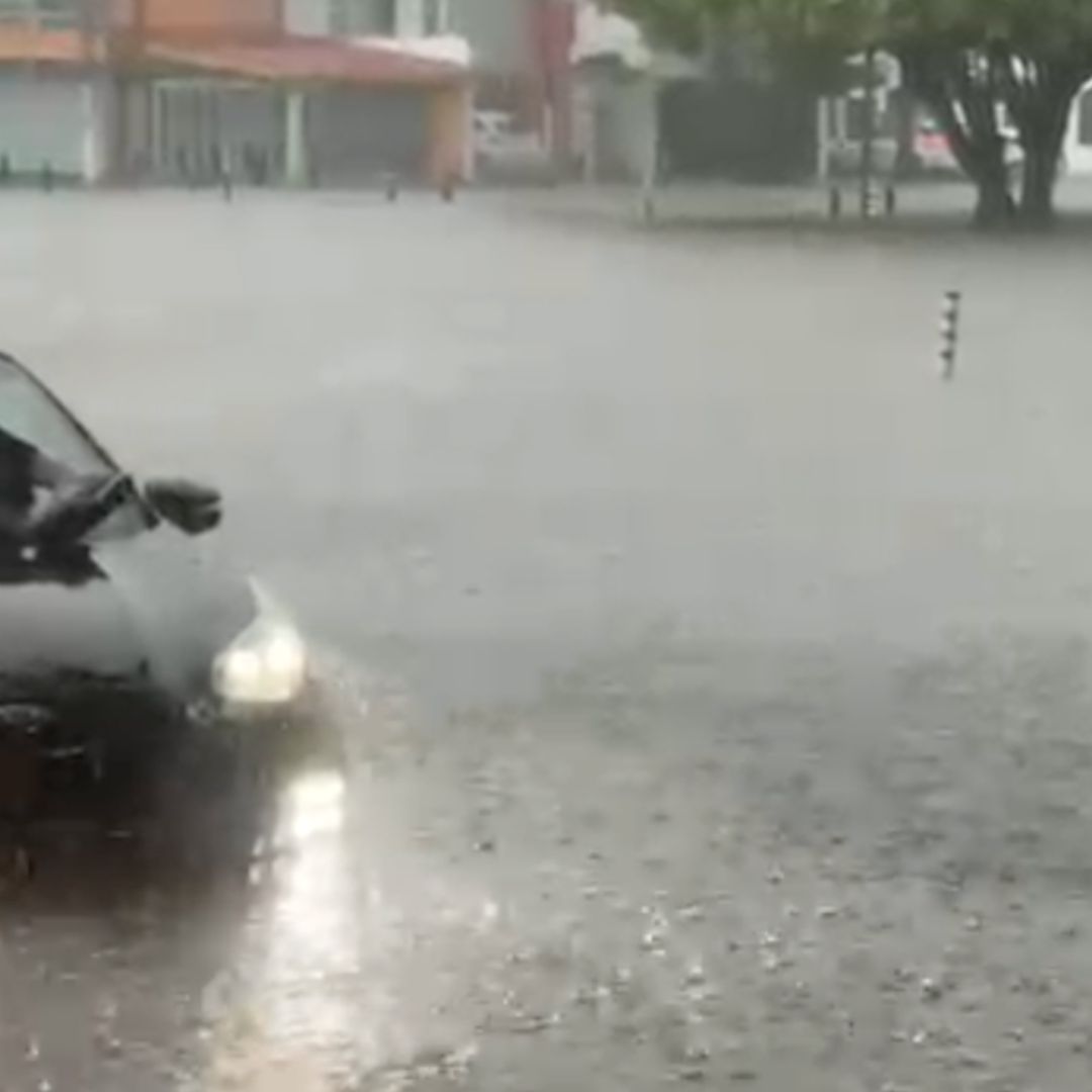 Inundaciones por lluvia hoy 20 de agosto en Guadalajara