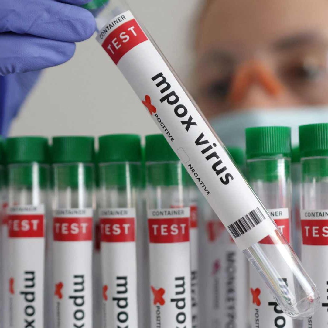 la variante ya se ha detectado en países fuera de África y se teme una nueva pandemia.