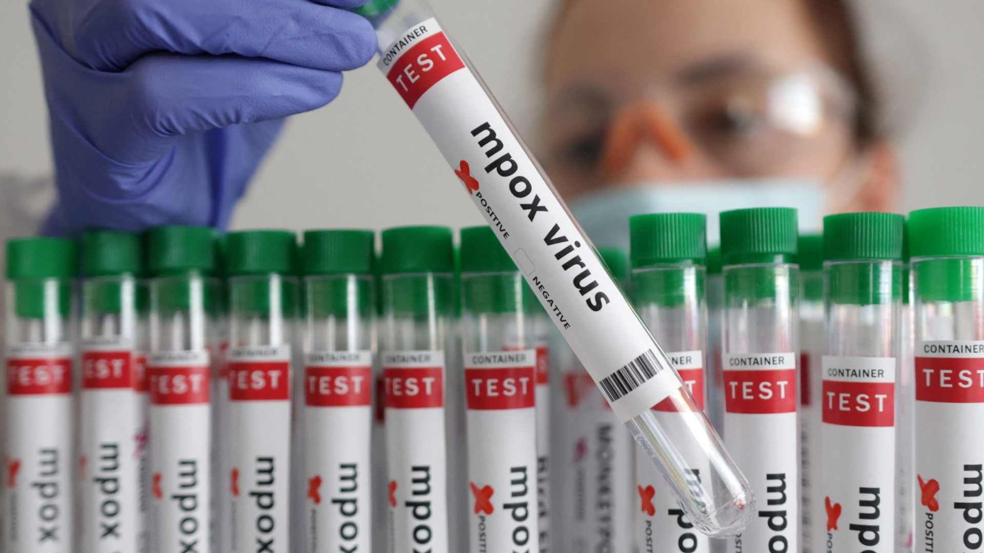 la variante ya se ha detectado en países fuera de África y se teme una nueva pandemia.