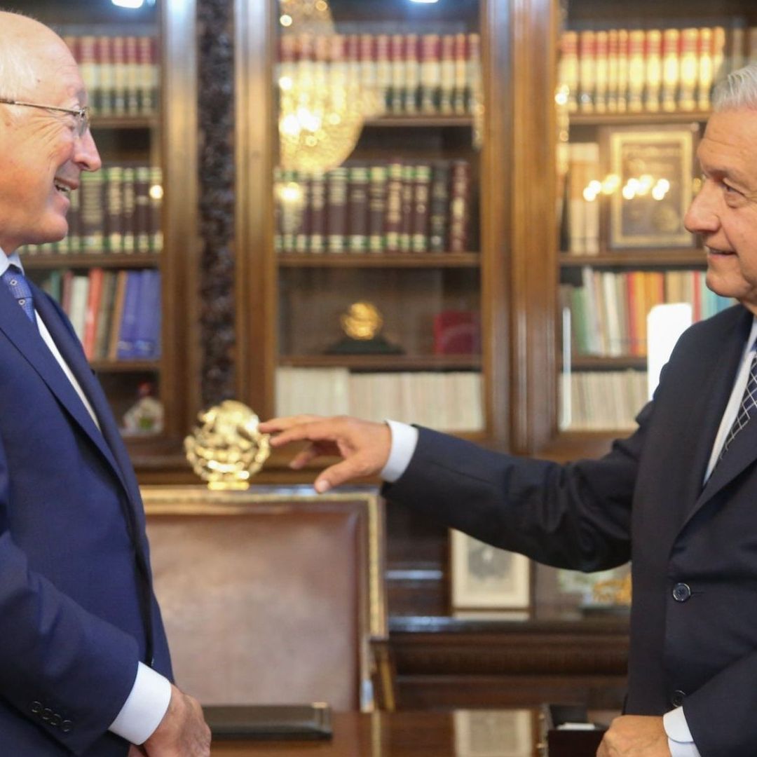 AMLO Descarta Reunión con Ken Salazar para Tratar Reforma al Poder Judicial de México