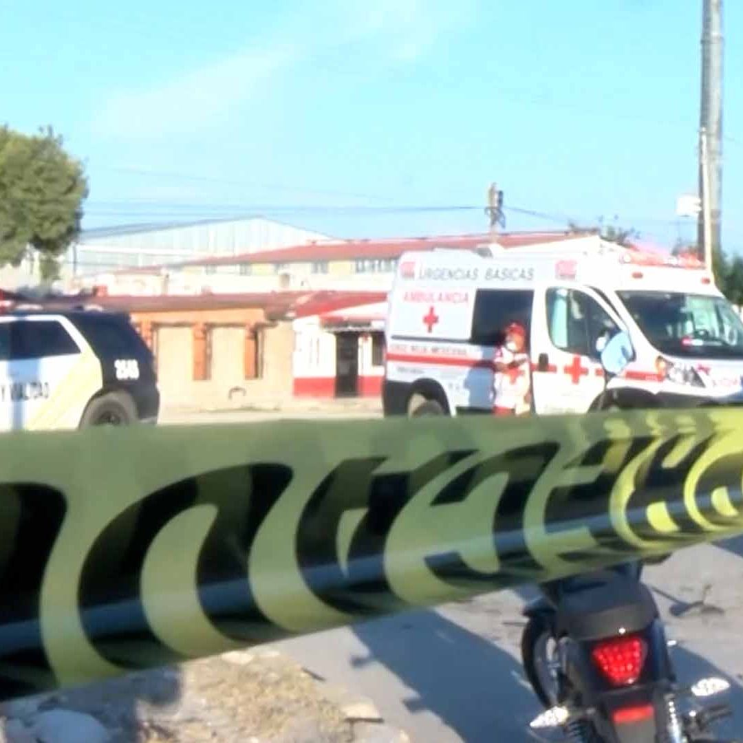 Muere Motociclista al Ser Impactado por Camioneta que Invadió Carril en Piedras Negras, Coahuila