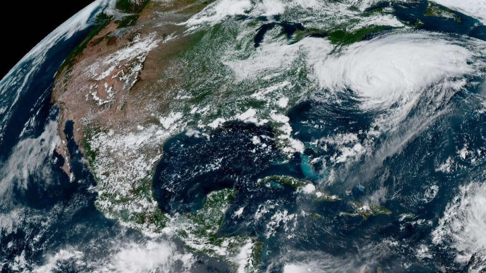 Declaran Estado de Emergencia en New Jersey, EUA, por Huracán Erin: ¿Hay Riesgo para México?