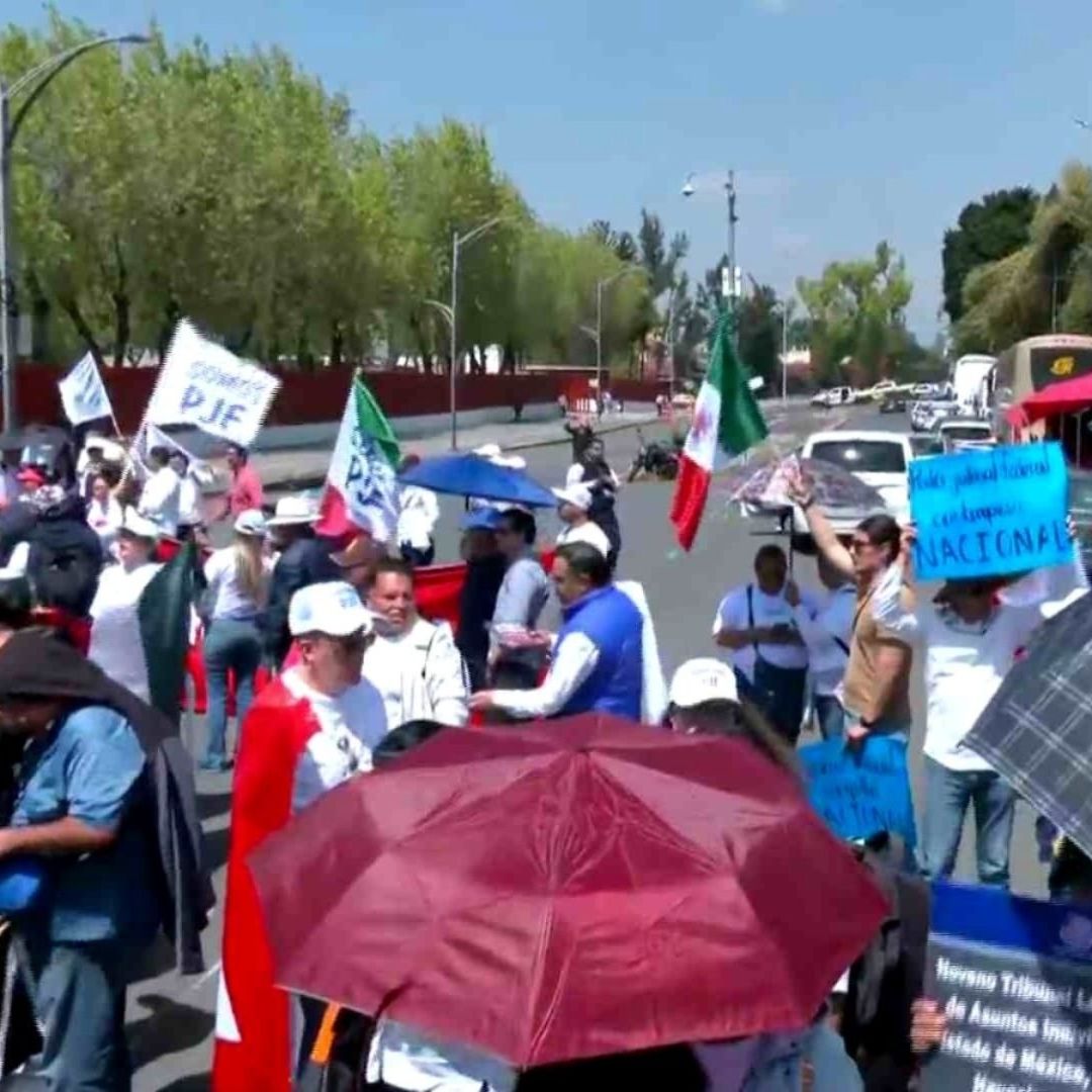 Protestan contra la Reforma Judicial frente a la Cámara de Diputados